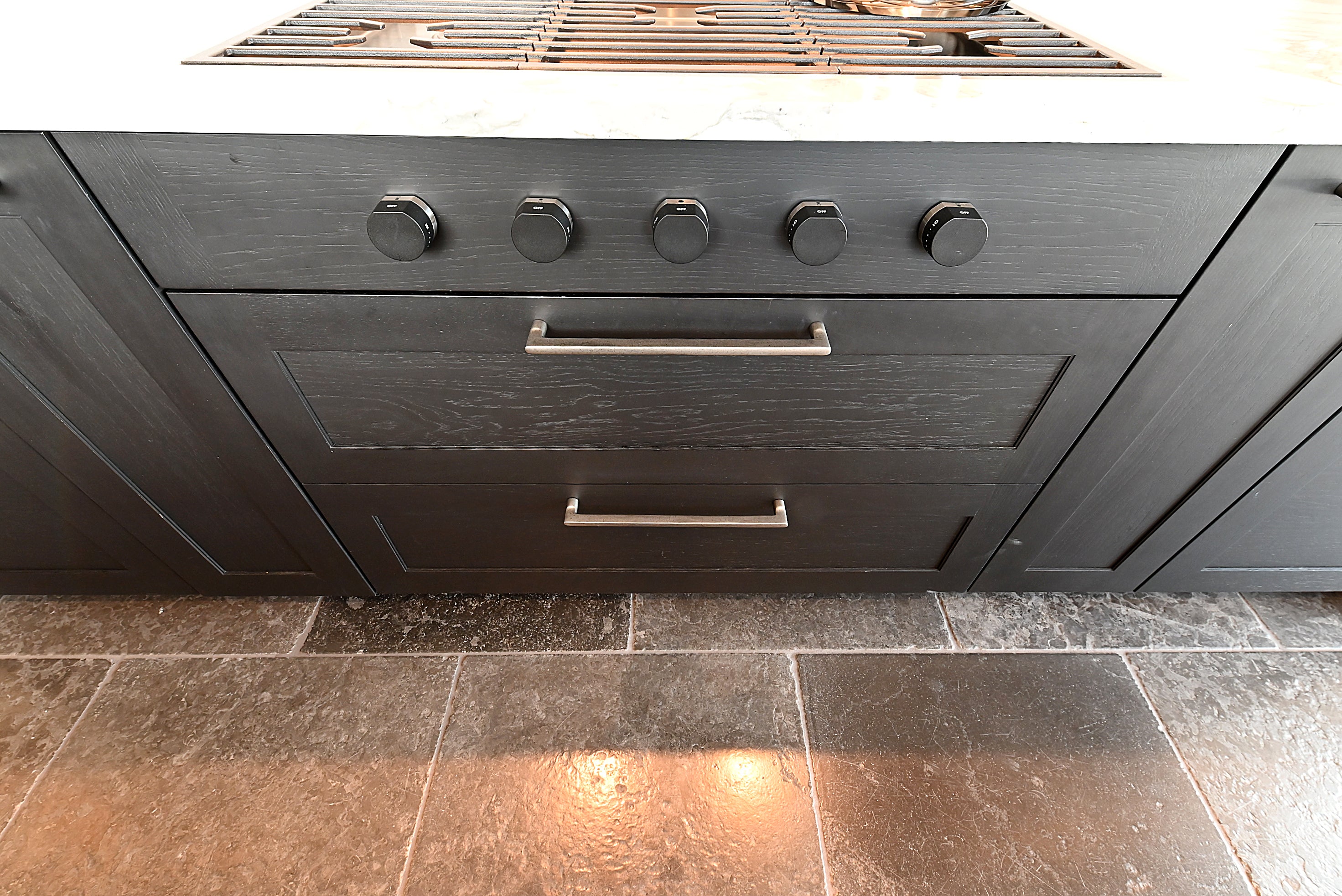 Quality Custom Marble & Onyx Flair Transitional Showroom Display Kitchen