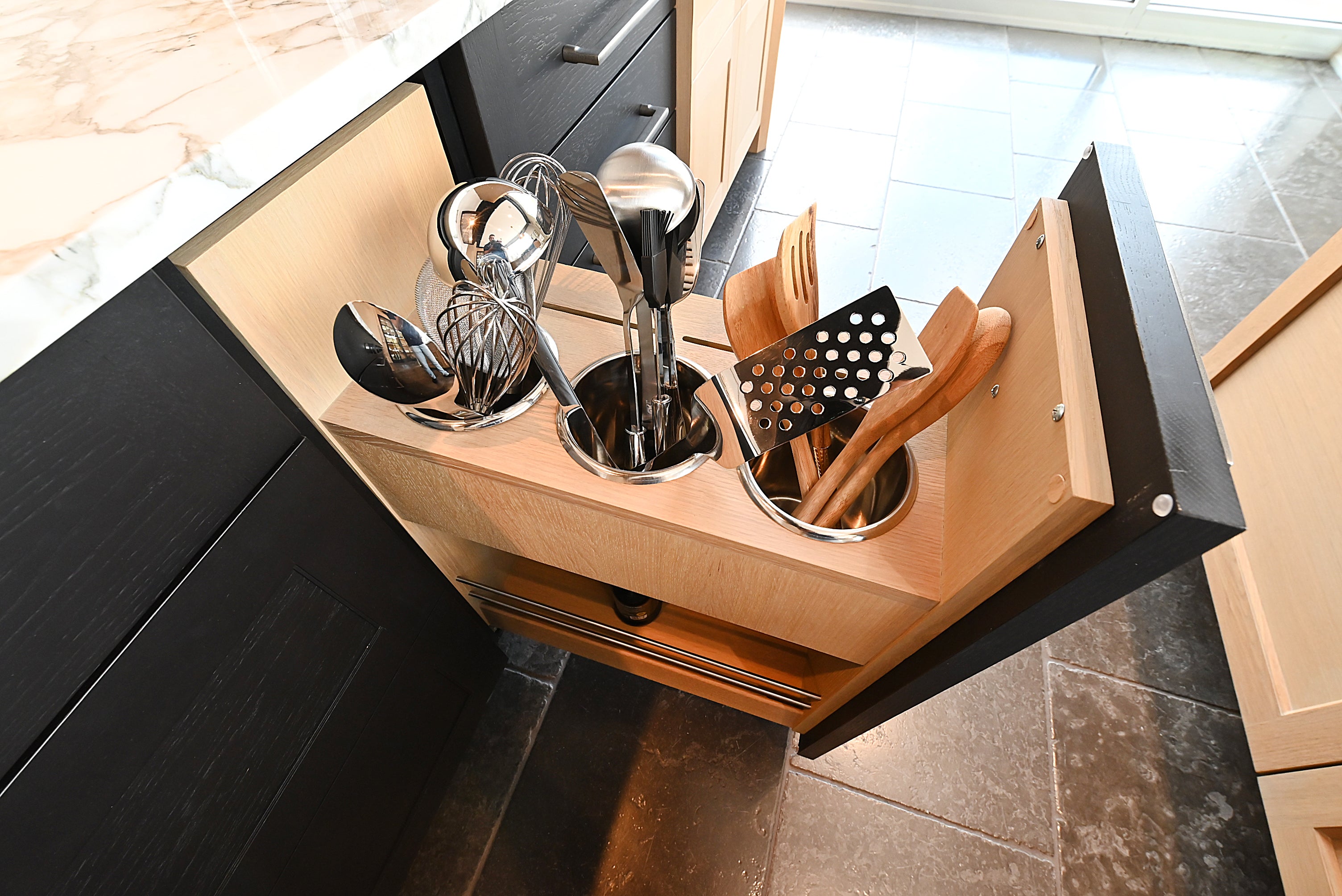 Quality Custom Marble & Onyx Flair Transitional Showroom Display Kitchen