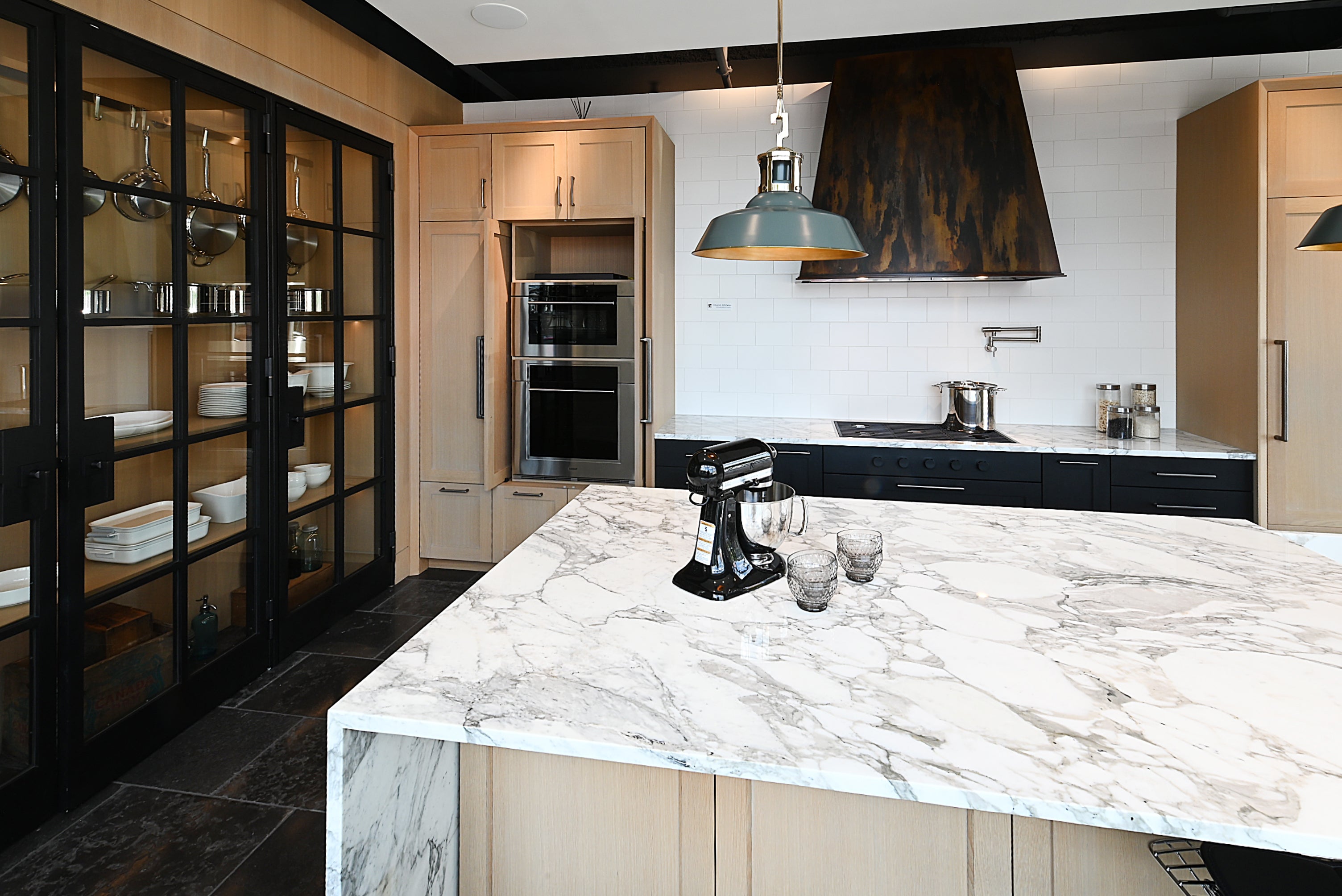 Quality Custom Marble & Onyx Flair Transitional Showroom Display Kitchen
