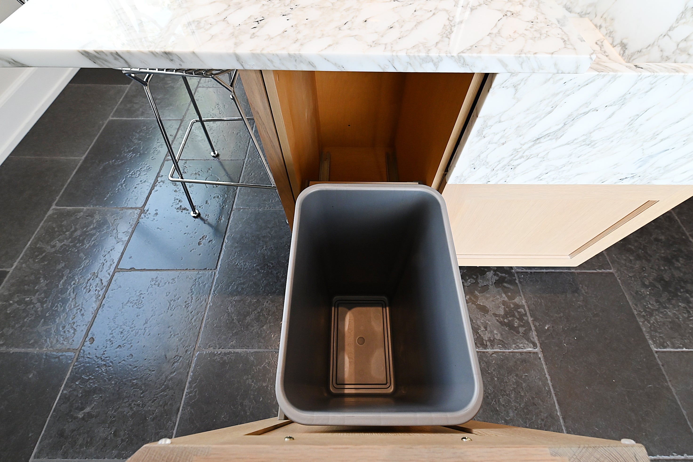 Quality Custom Marble & Onyx Flair Transitional Showroom Display Kitchen