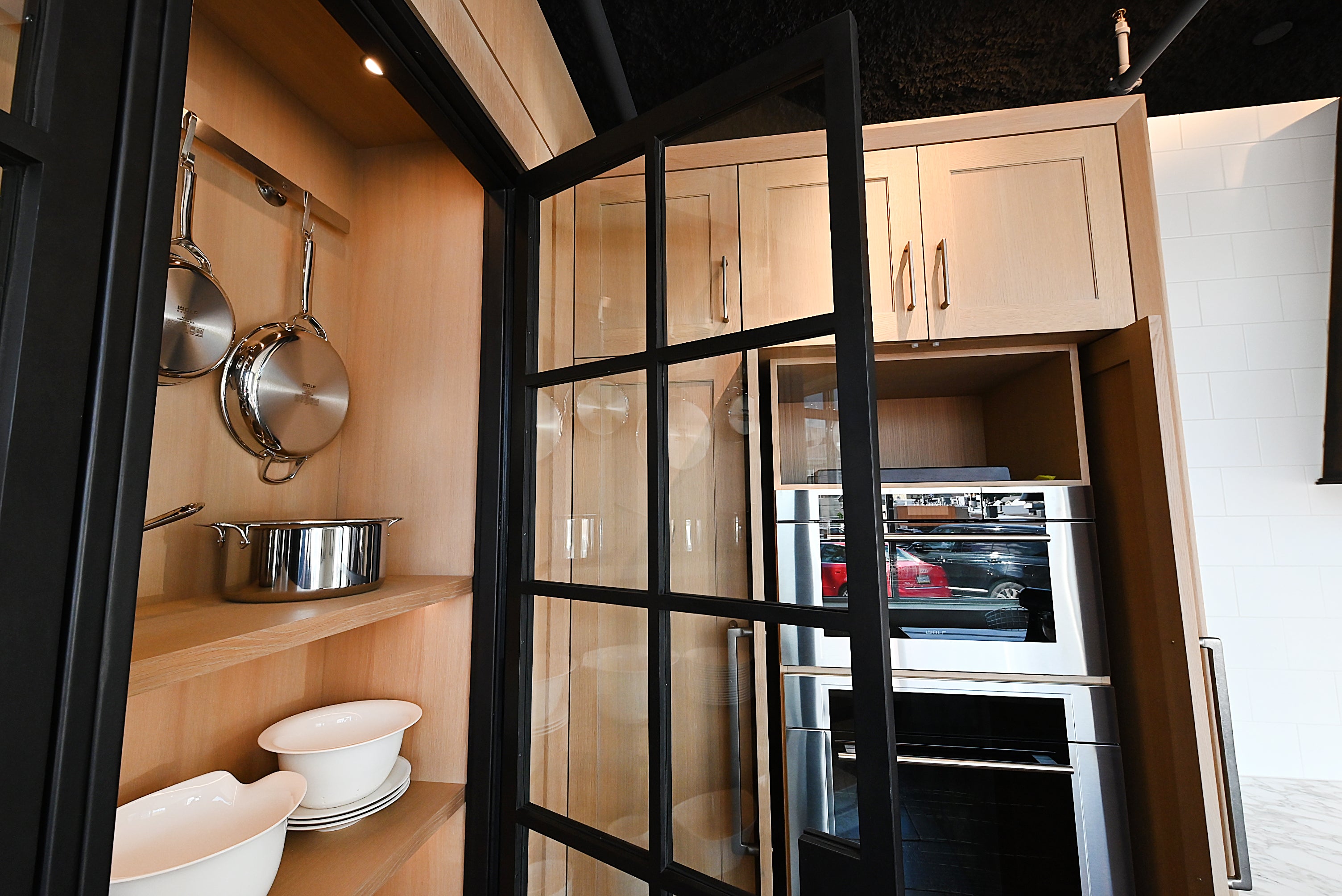 Quality Custom Marble & Onyx Flair Transitional Showroom Display Kitchen