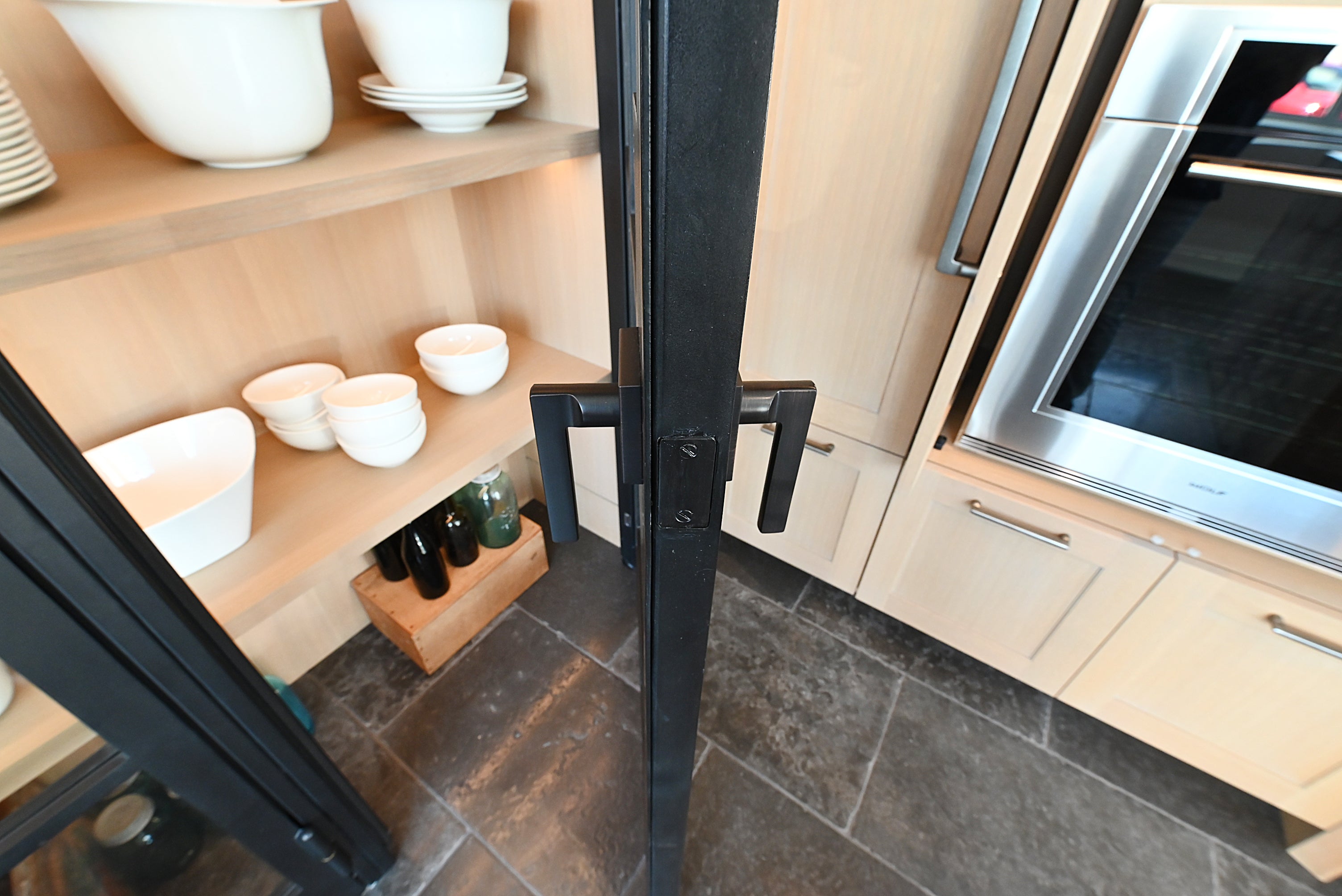 Quality Custom Marble & Onyx Flair Transitional Showroom Display Kitchen
