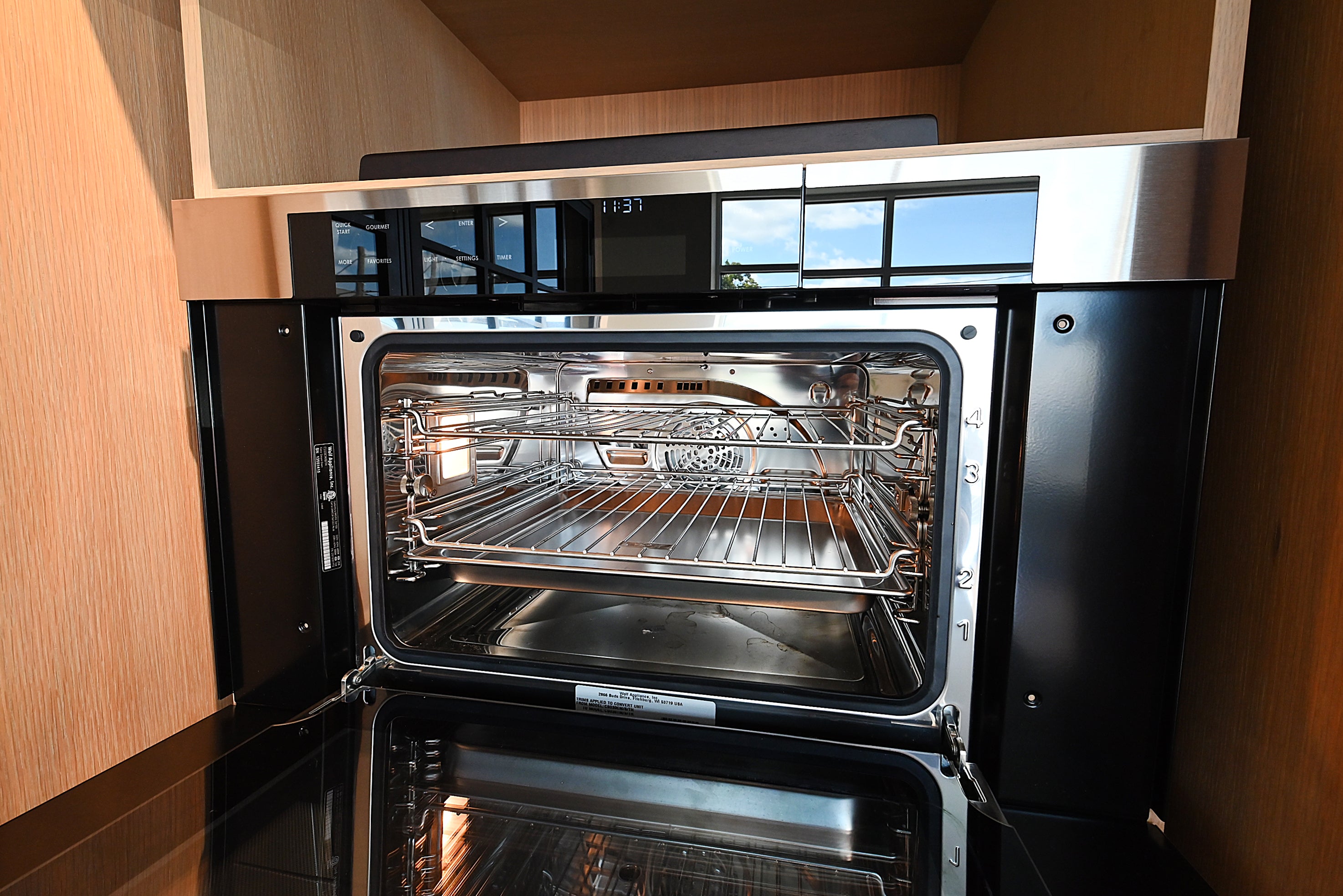 Quality Custom Marble & Onyx Flair Transitional Showroom Display Kitchen