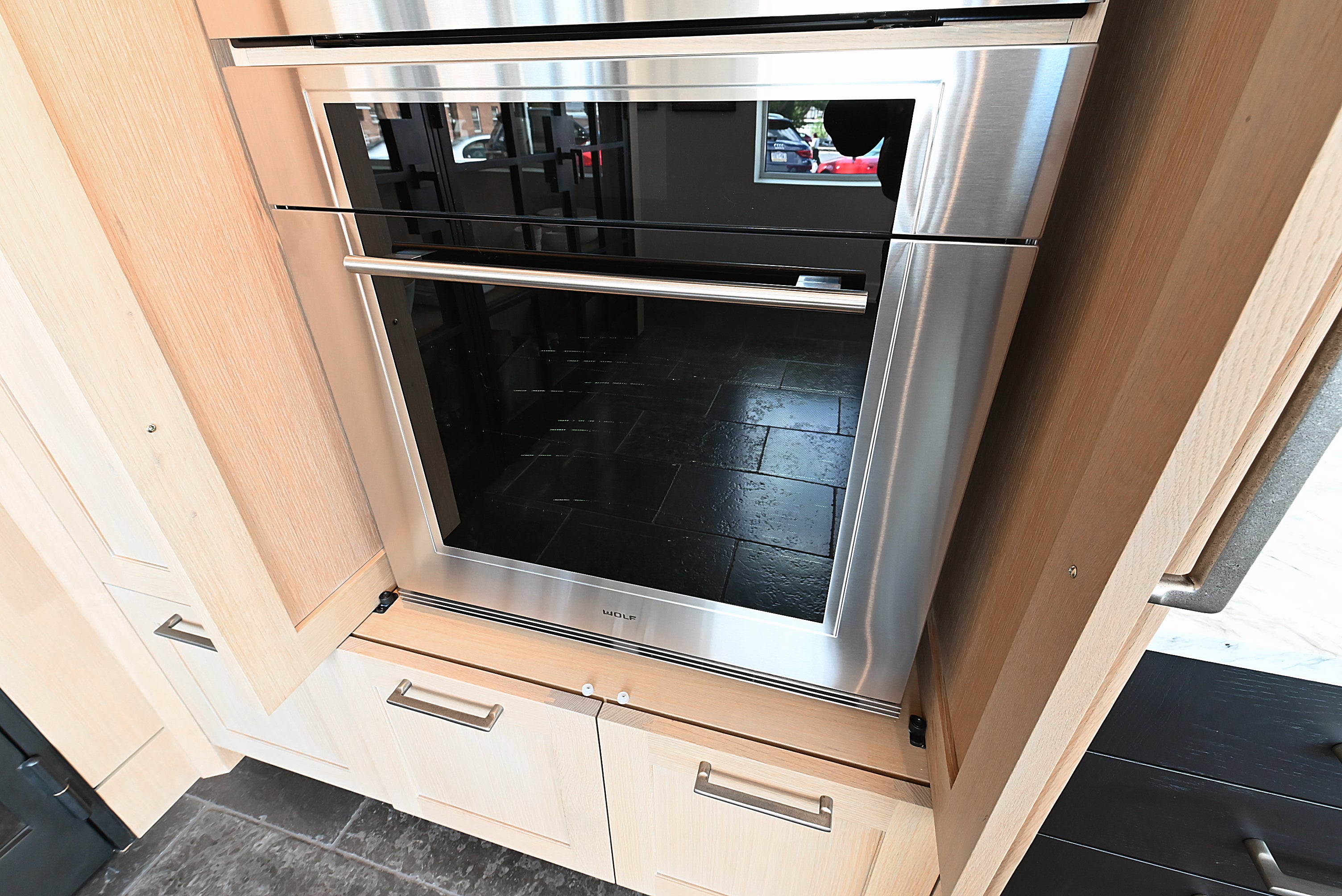 Quality Custom Marble & Onyx Flair Transitional Showroom Display Kitchen