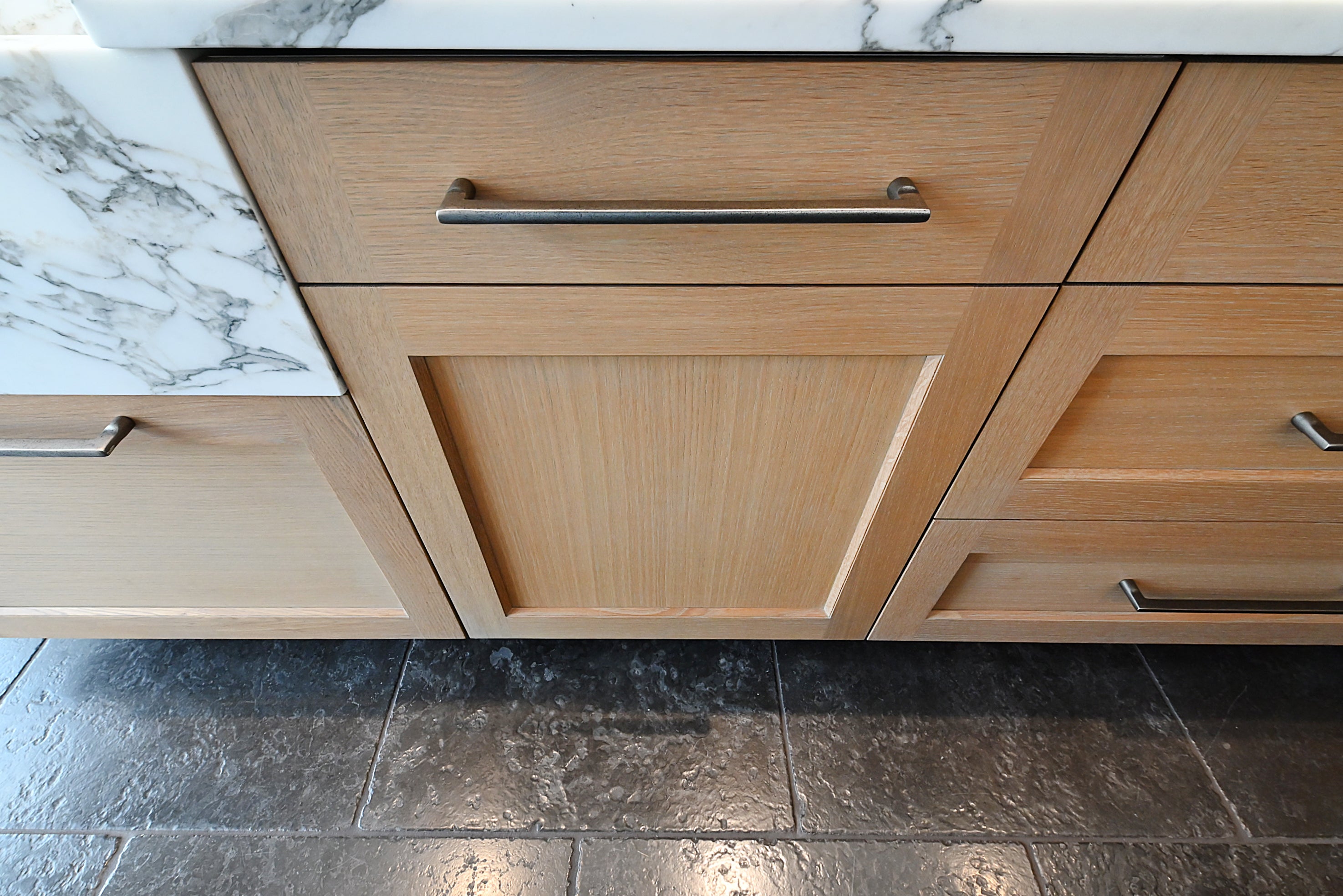 Quality Custom Marble & Onyx Flair Transitional Showroom Display Kitchen
