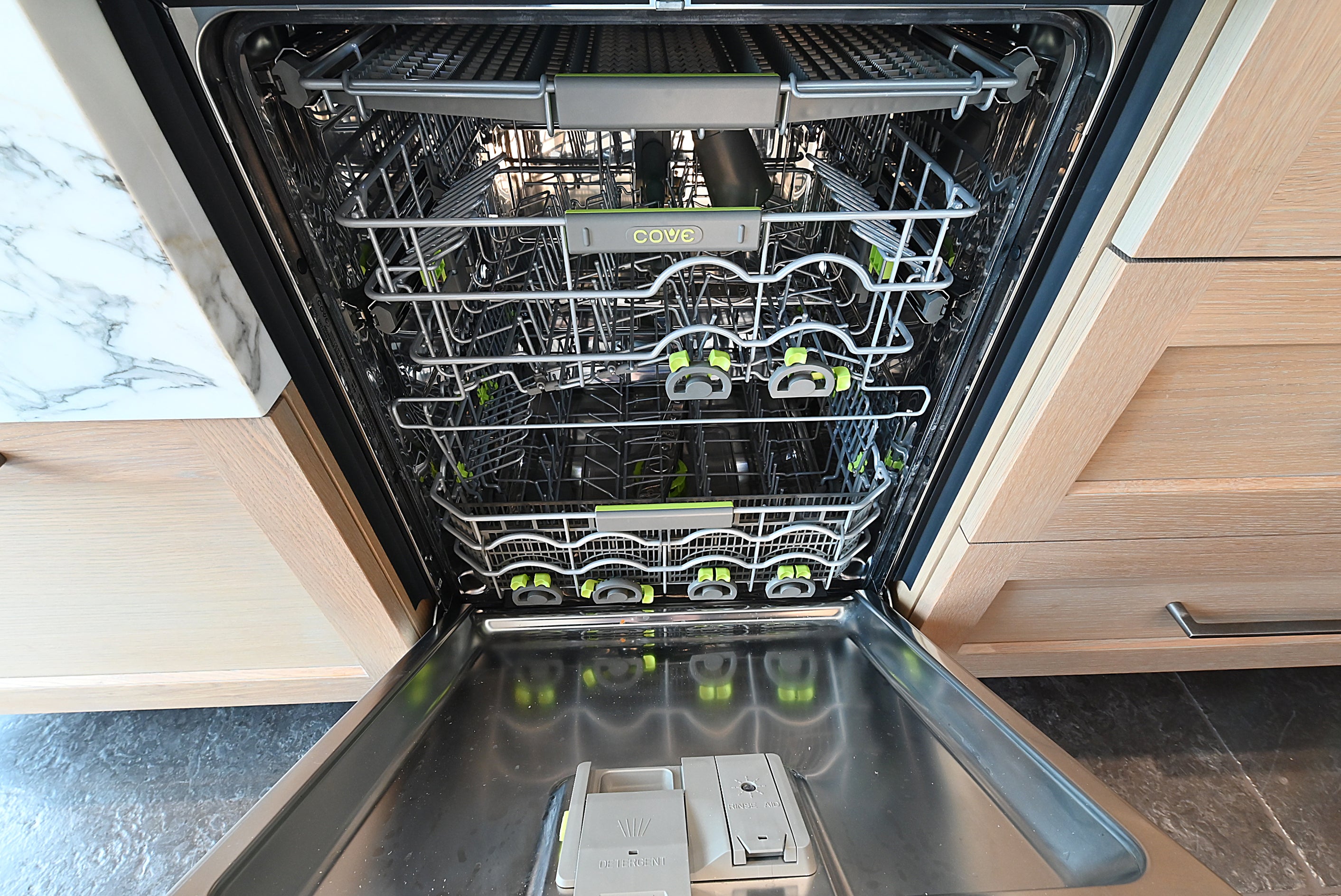 Quality Custom Marble & Onyx Flair Transitional Showroom Display Kitchen