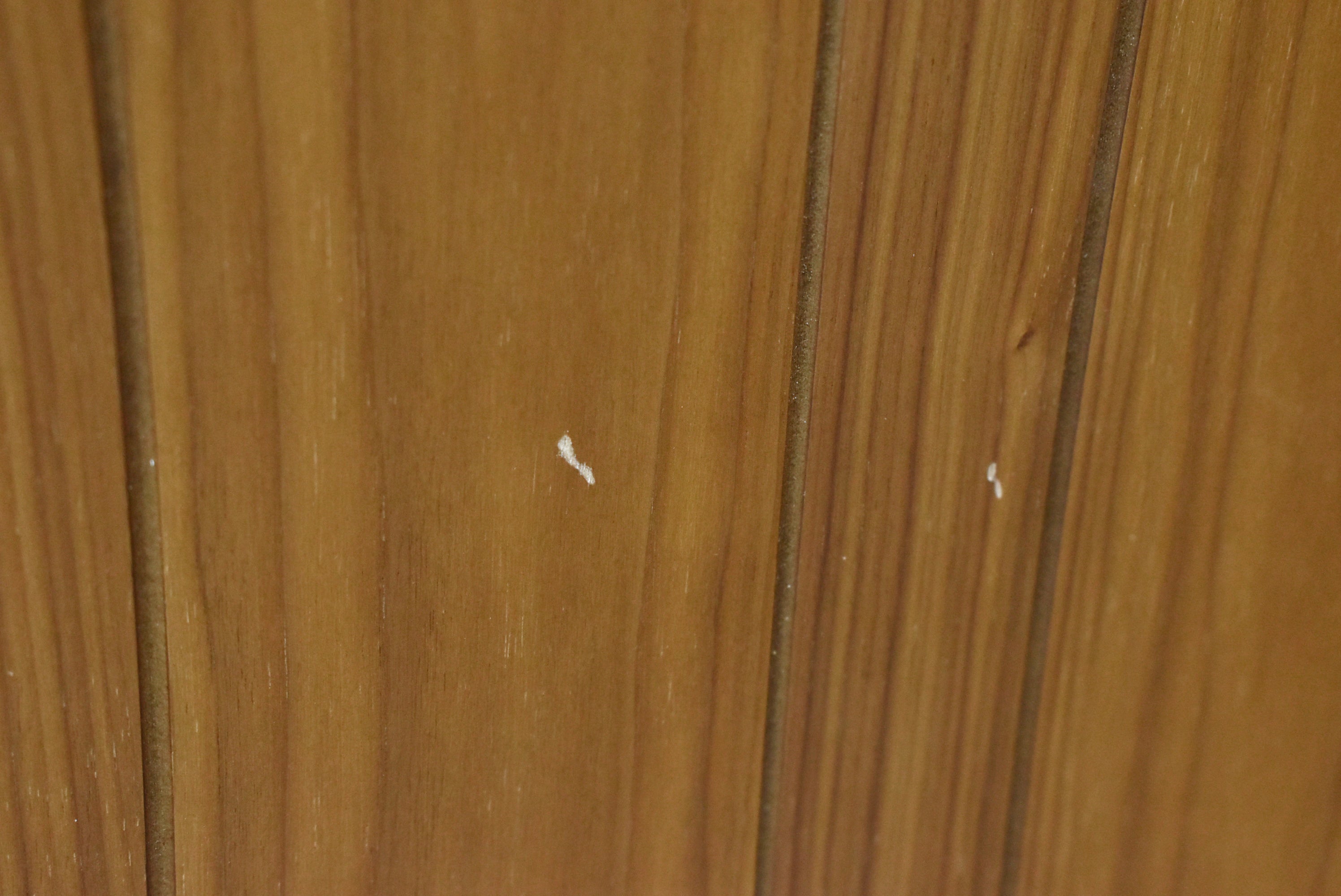 Composit Lounge Oak Transitional Showroom Display Kitchen