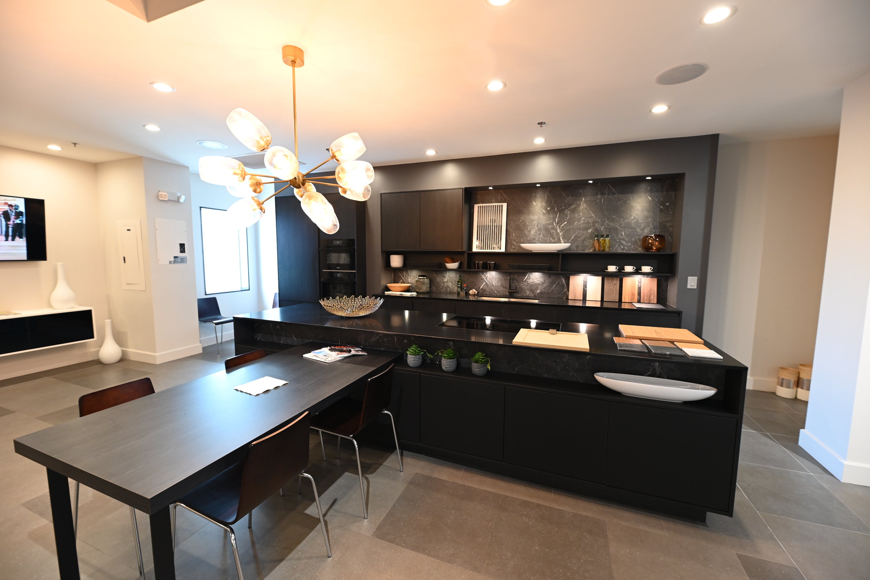 SieMatic Modern Black Kitchen with Island & Miele Appliances