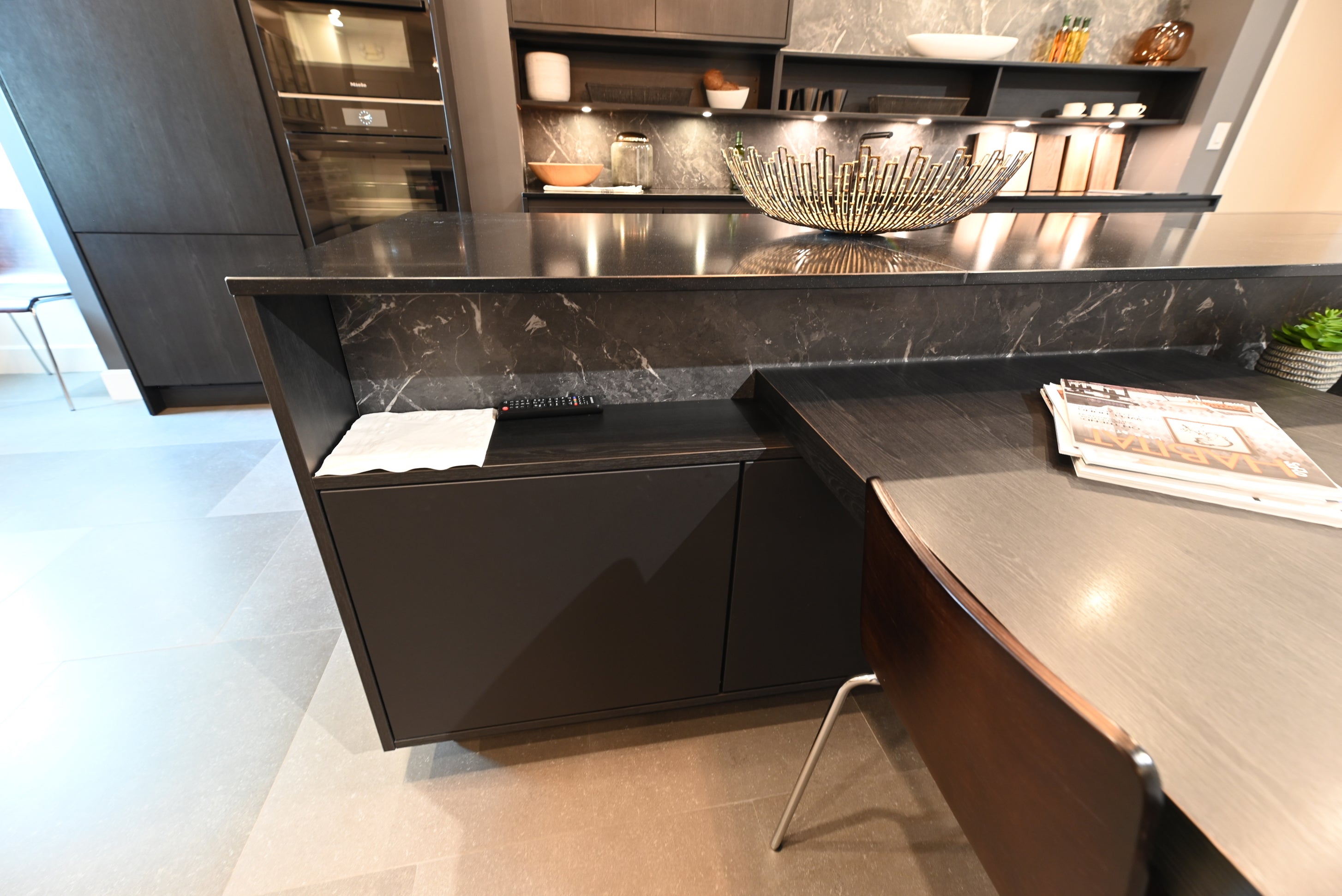 SieMatic Modern Black Kitchen with Island & Miele Appliances
