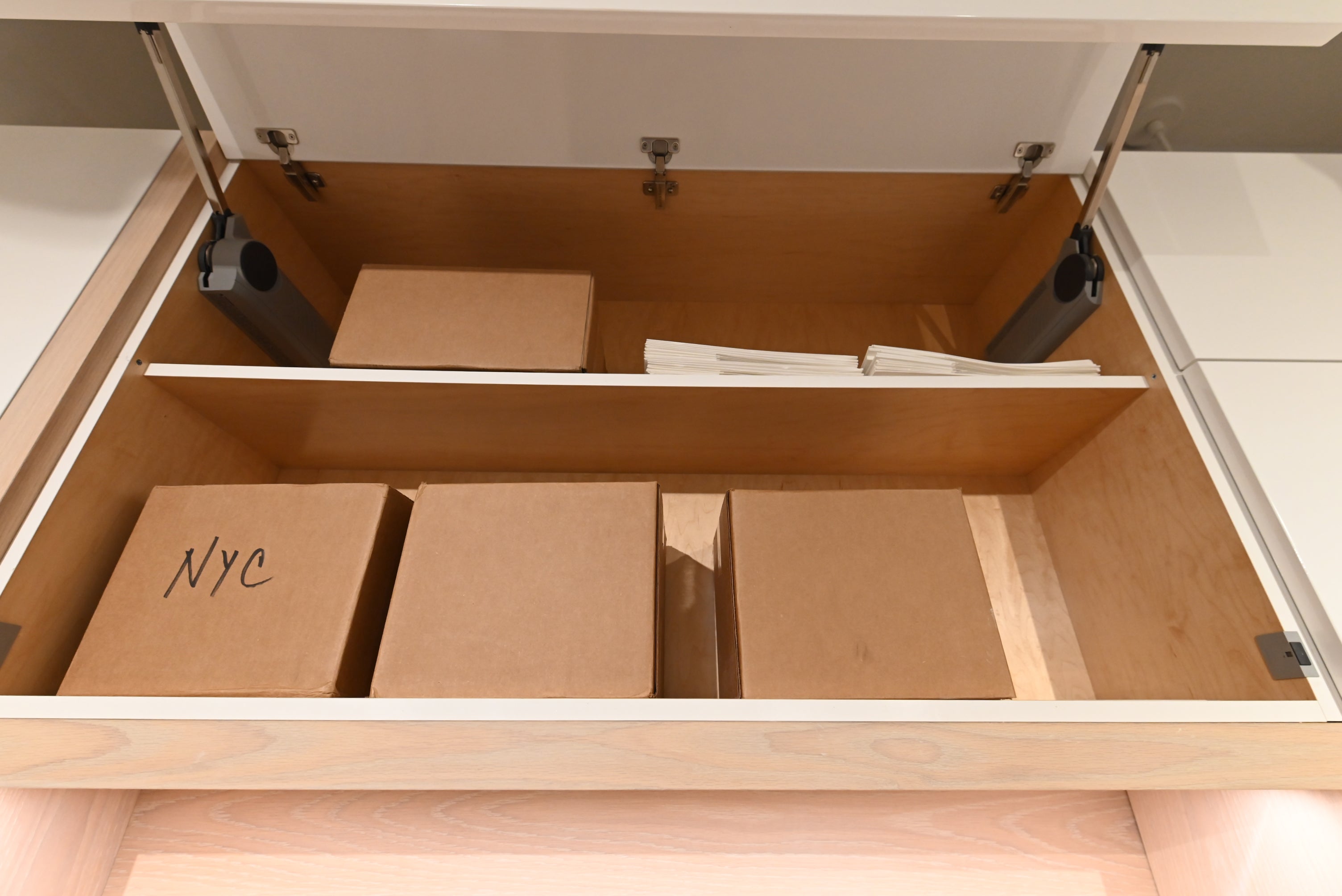 Bakes & Kropp Emerson Modern Showroom Display Desk Area