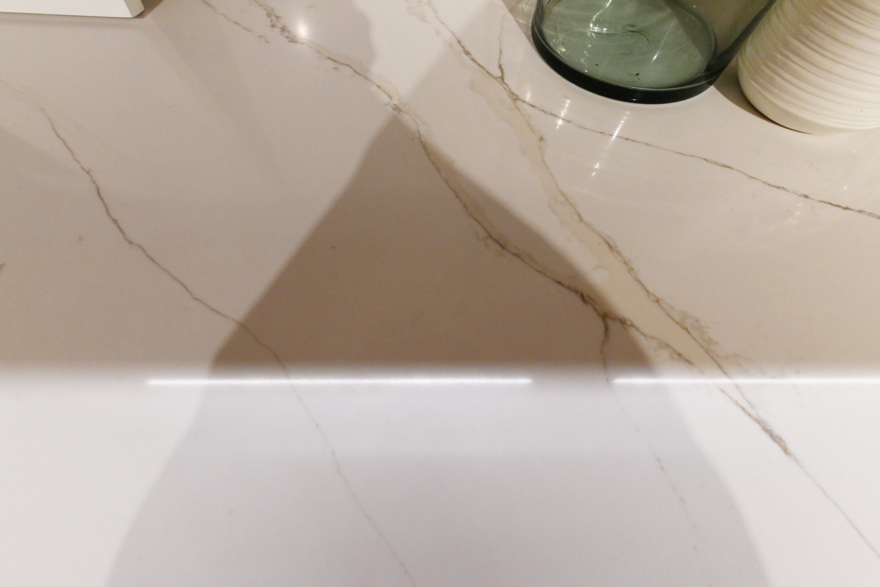 Bakes & Kropp Emerson Modern Showroom Display Desk Area