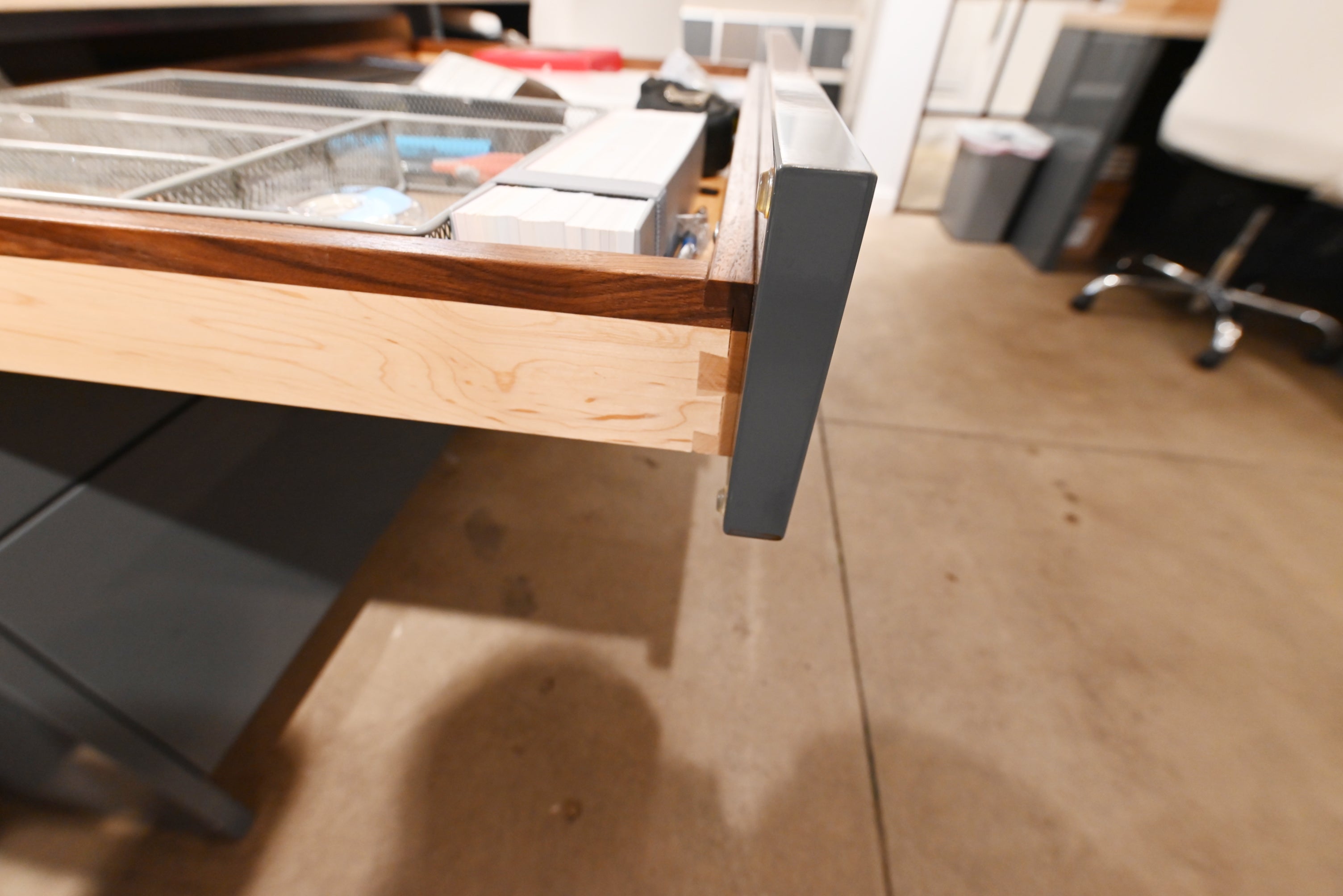 Bakes & Kropp Emerson Modern Showroom Display Desk Area