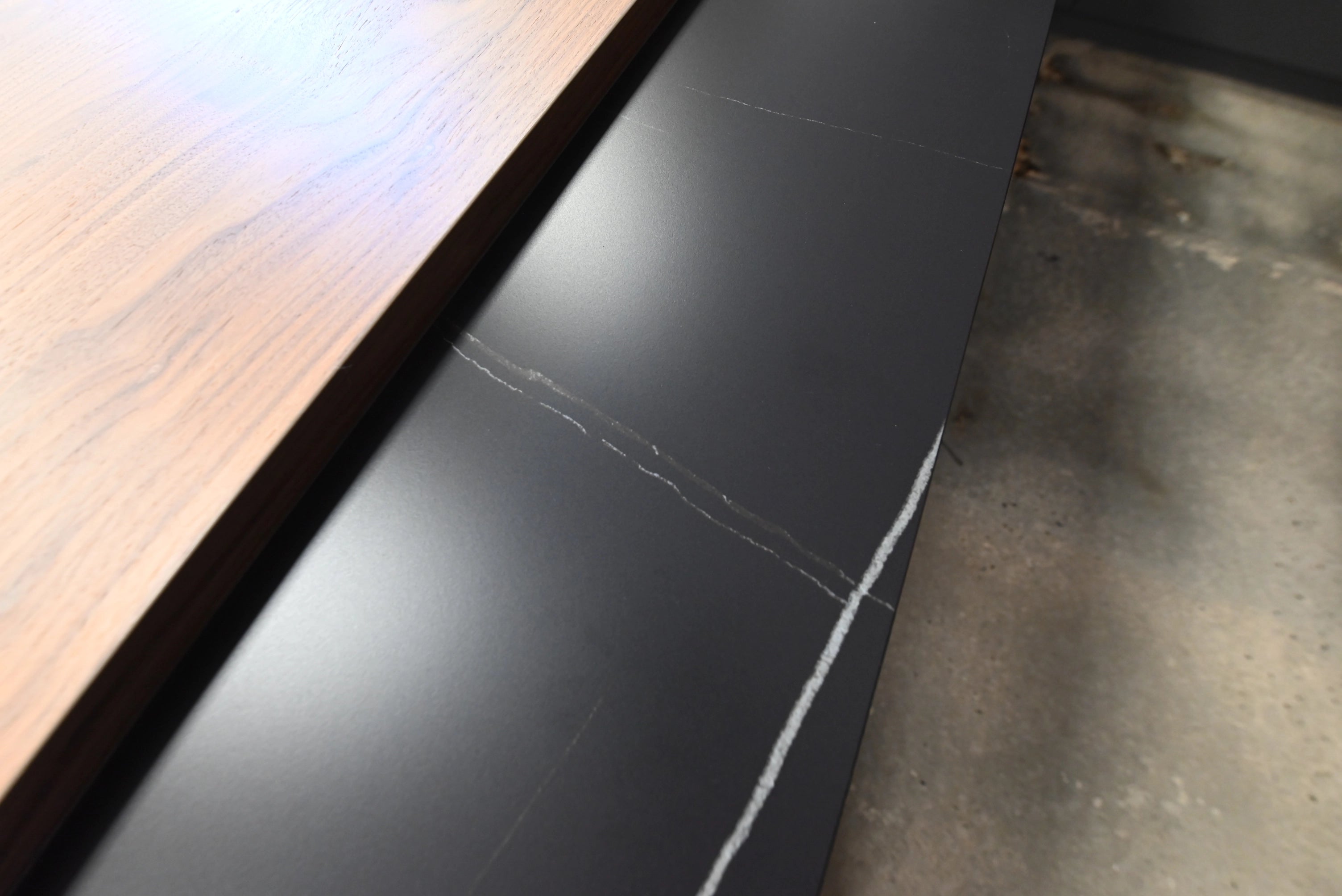 Lusso Eco-Friendly Natural Wood Modern Showroom Display Kitchen