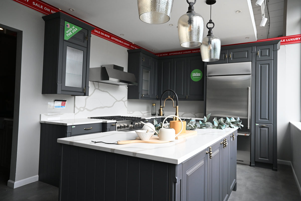 Wren Georgian Juratek Forest Green Matte Kitchen