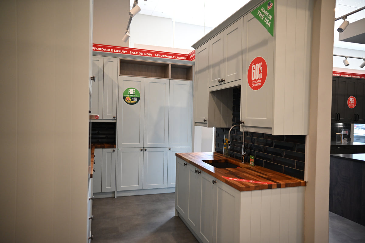Wren Shaker Off White Matte Kitchen