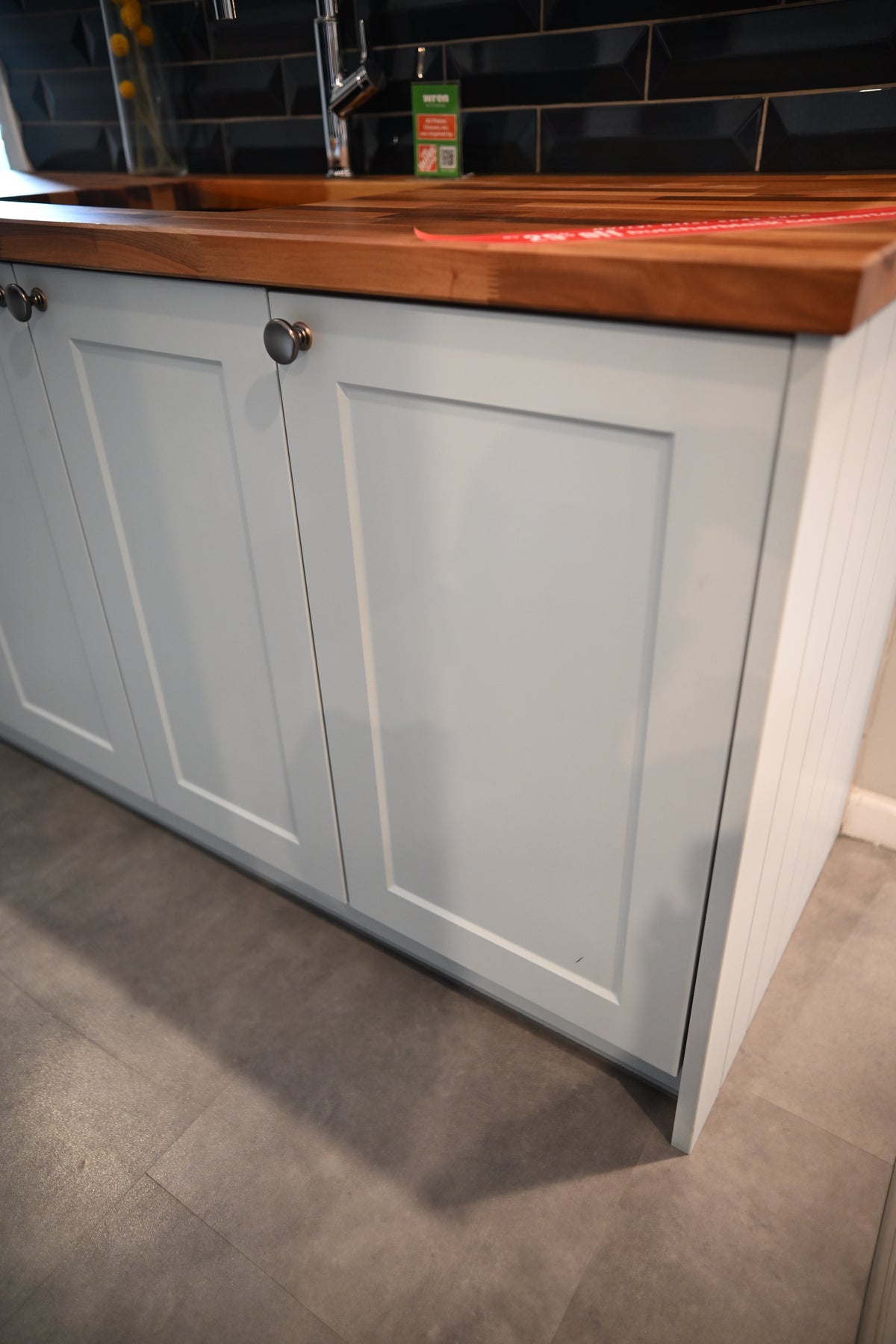 Wren Shaker Off White Matte Kitchen