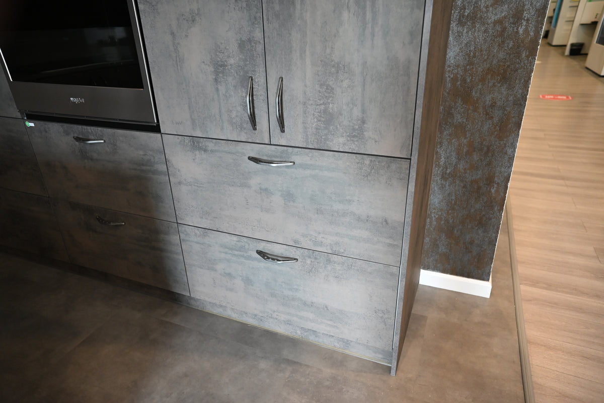 Wren Elements Oxidized Stone & Gray Oak Matte Modern Kitchen