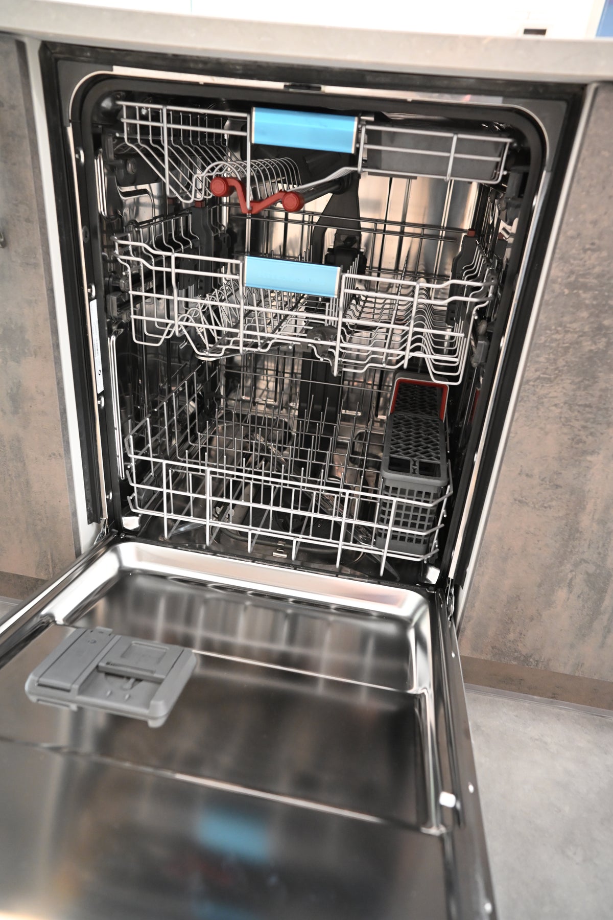 Wren Elements Oxidized Stone & Gray Oak Matte Modern Kitchen
