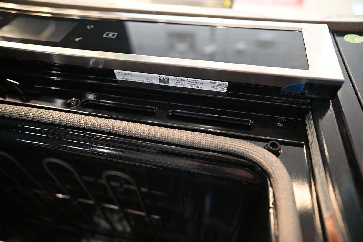Wren Autograph Navy Blue Gloss Kitchen