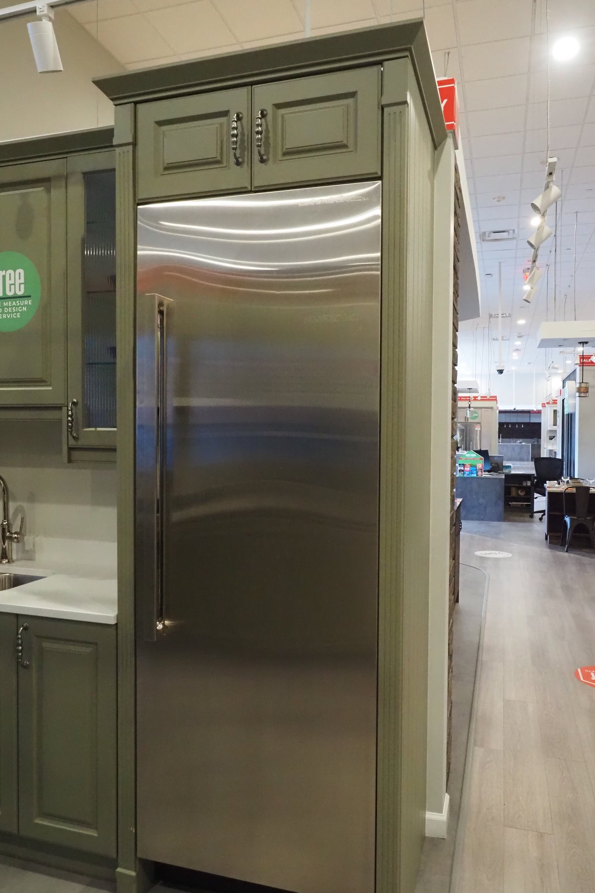 Wren Georgian Juratek Olive Green Matte Kitchen
