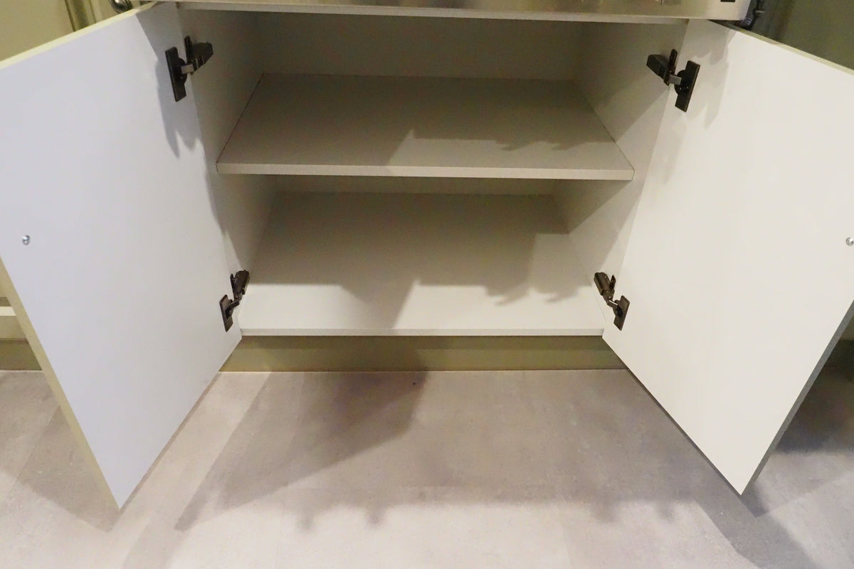 Wren Georgian Juratek Olive Green Matte Kitchen