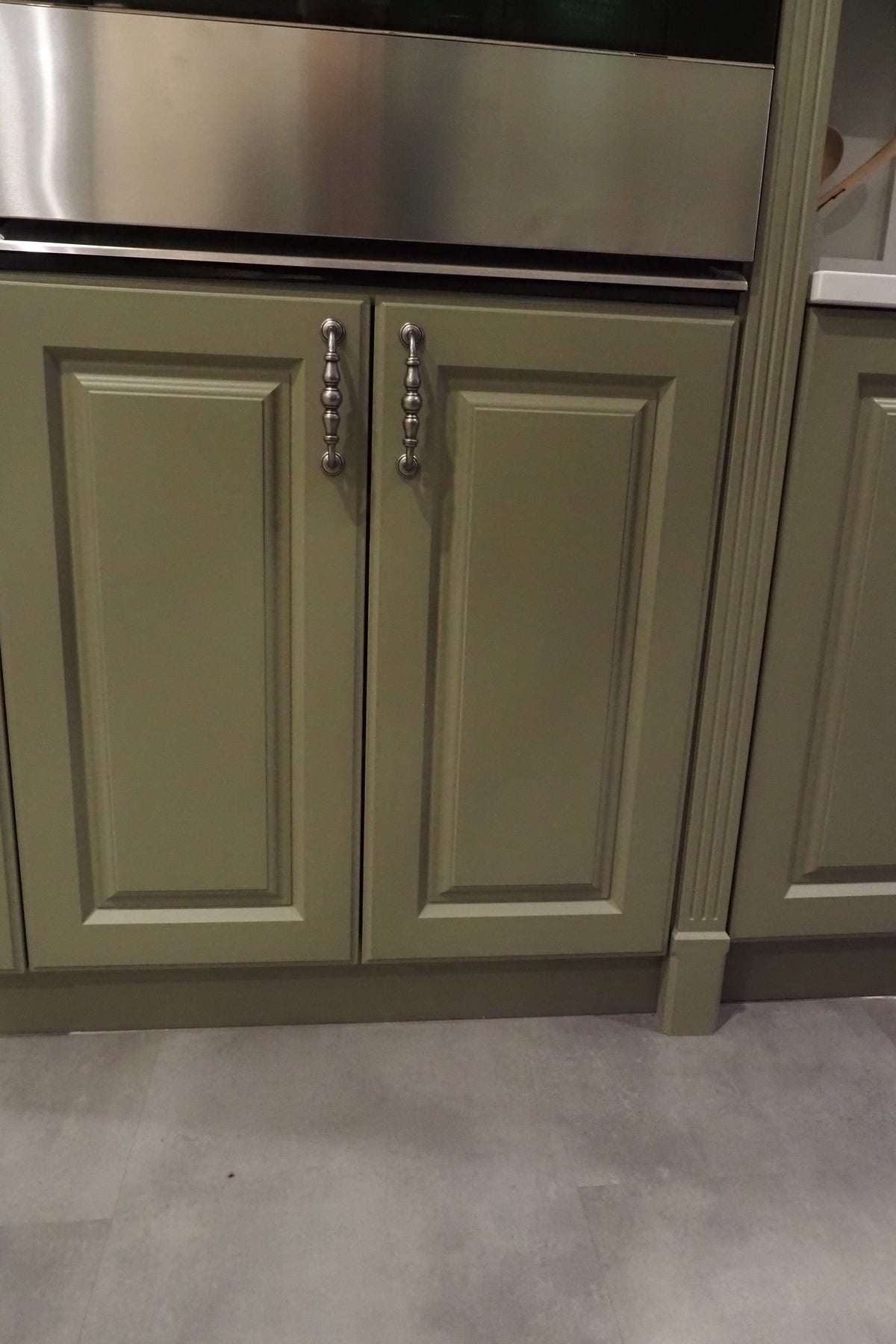 Wren Georgian Juratek Olive Green Matte Kitchen