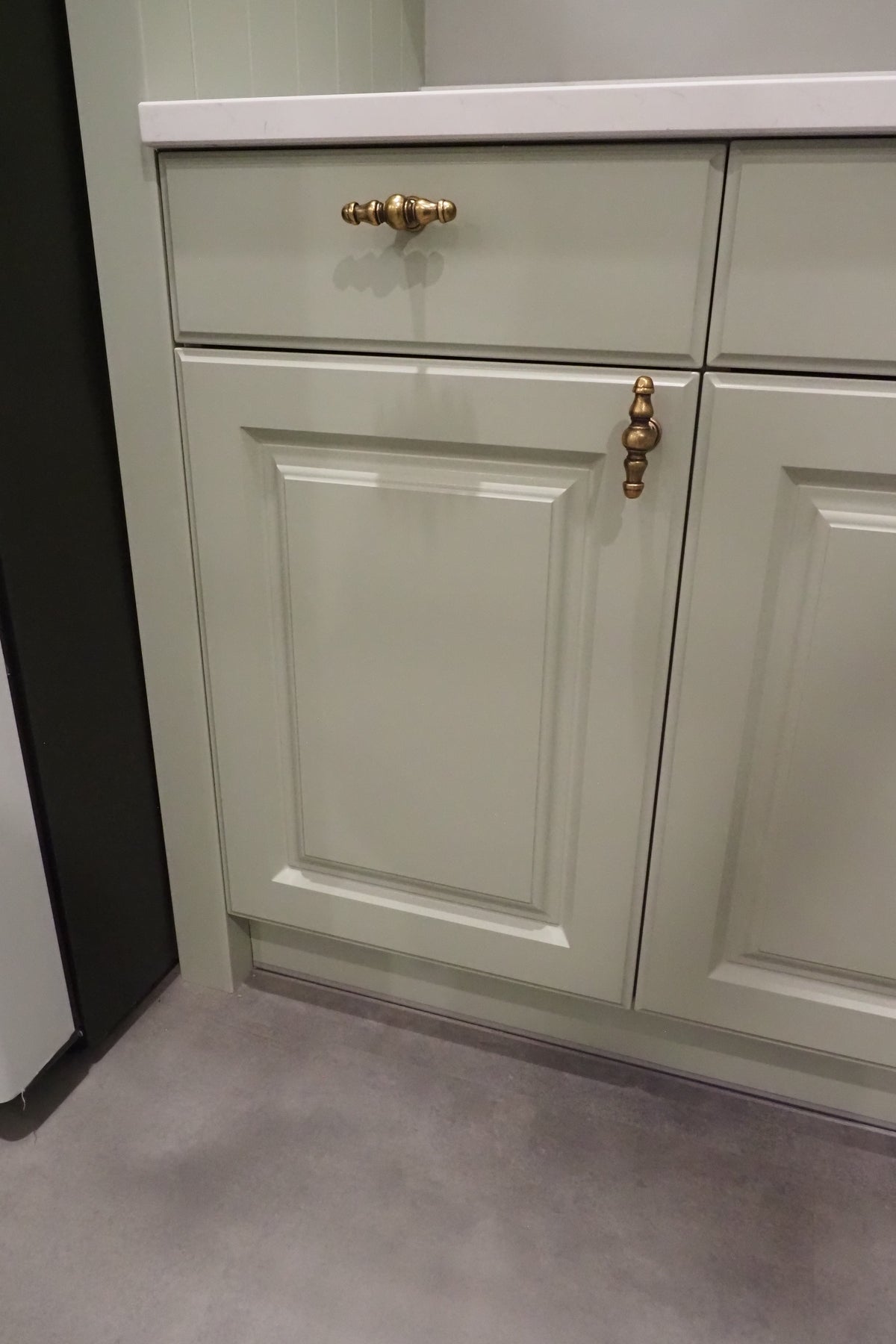 Wren Georgian Juratek Sage Green Matte Kitchen