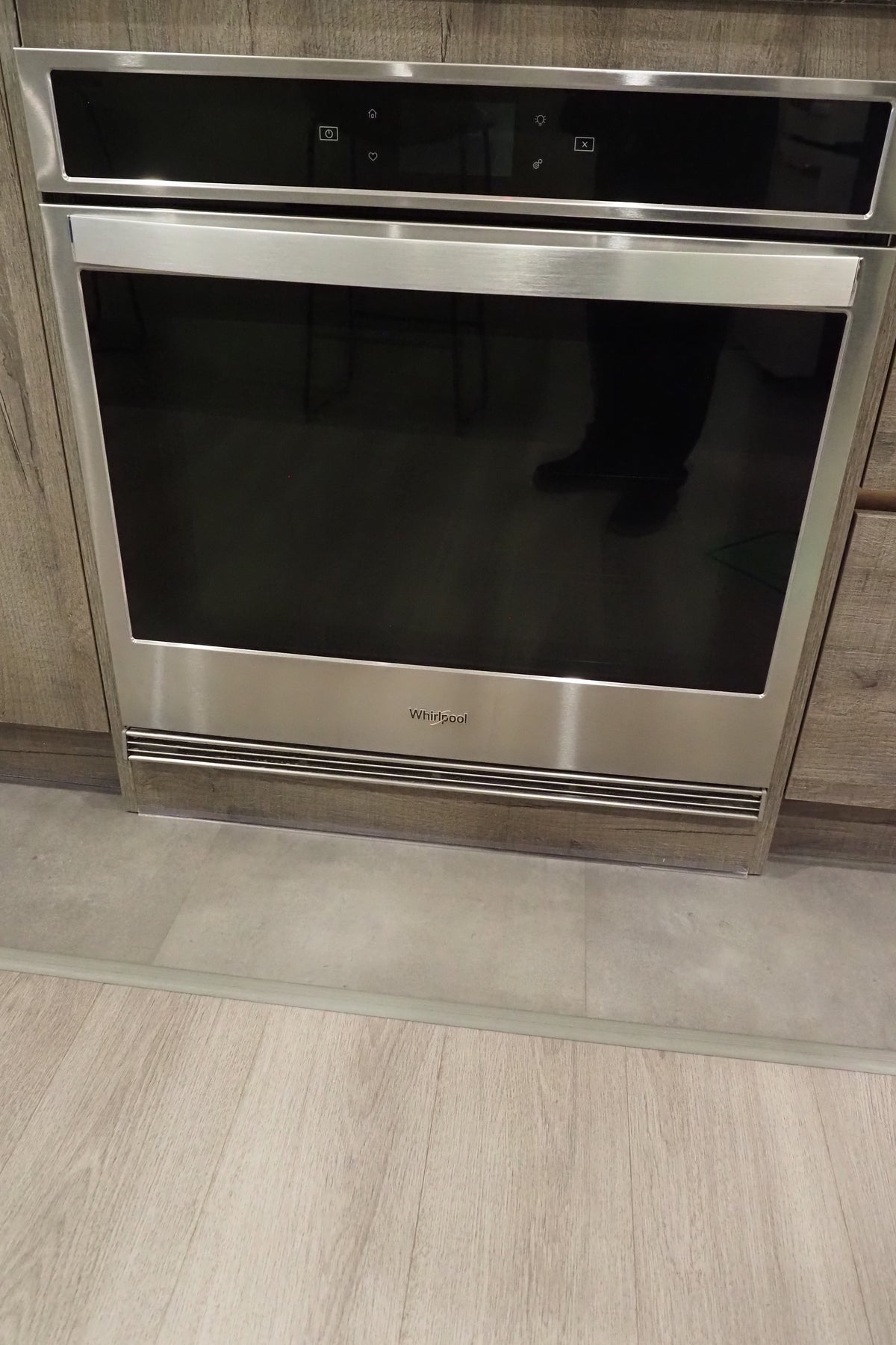 Wren Milano Ultra Modern Kitchenette with Appliances