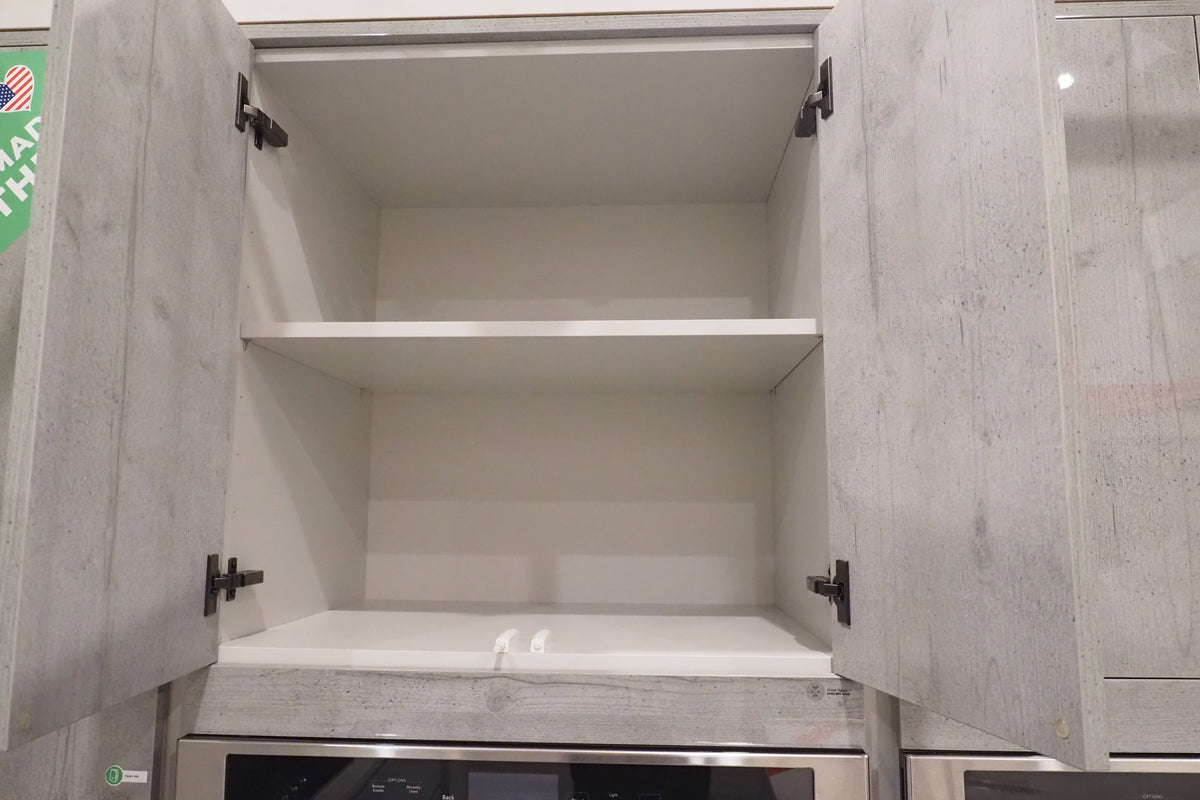 Wren Milano Modern Kitchen with Island & Appliances
