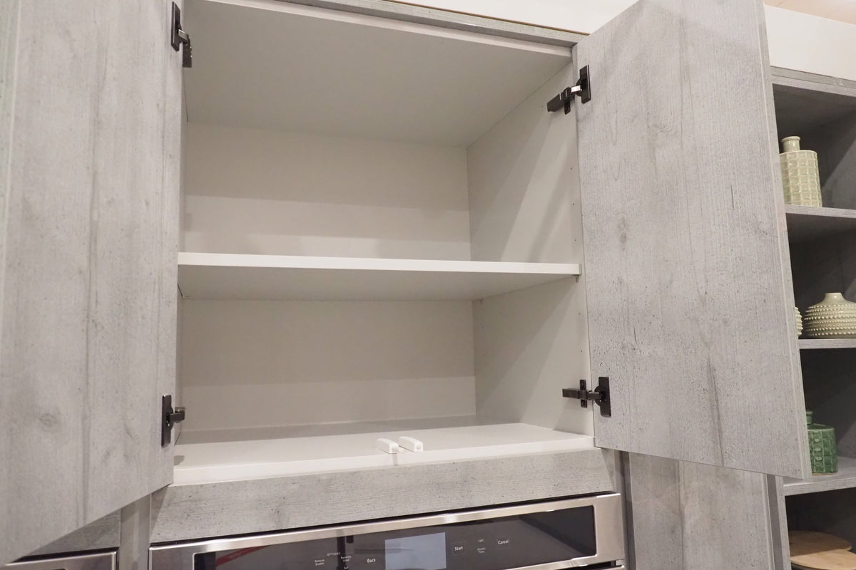 Wren Milano Modern Kitchen with Island & Appliances