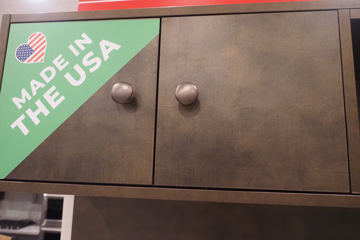 Wren Shaker Forest Classic and Metallic Bronze Matte Kitchen