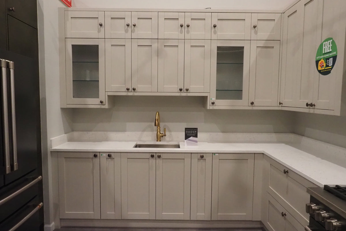 Wren Shaker Forest Classic and Metallic Bronze Matte Kitchen