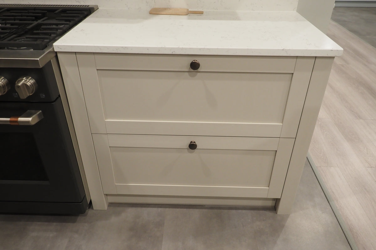Wren Shaker Forest Classic and Metallic Bronze Matte Kitchen