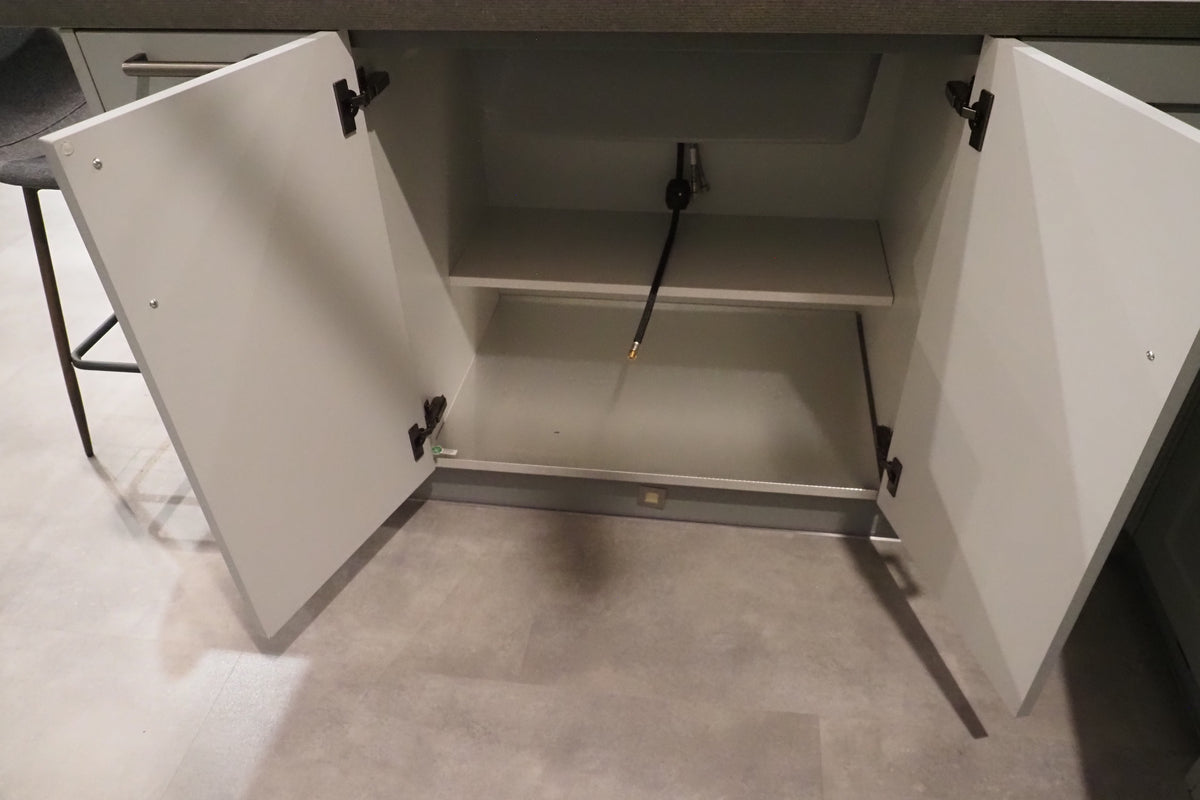 Wren Shaker Chelsea Juratek Dove Gray Matte Kitchen
