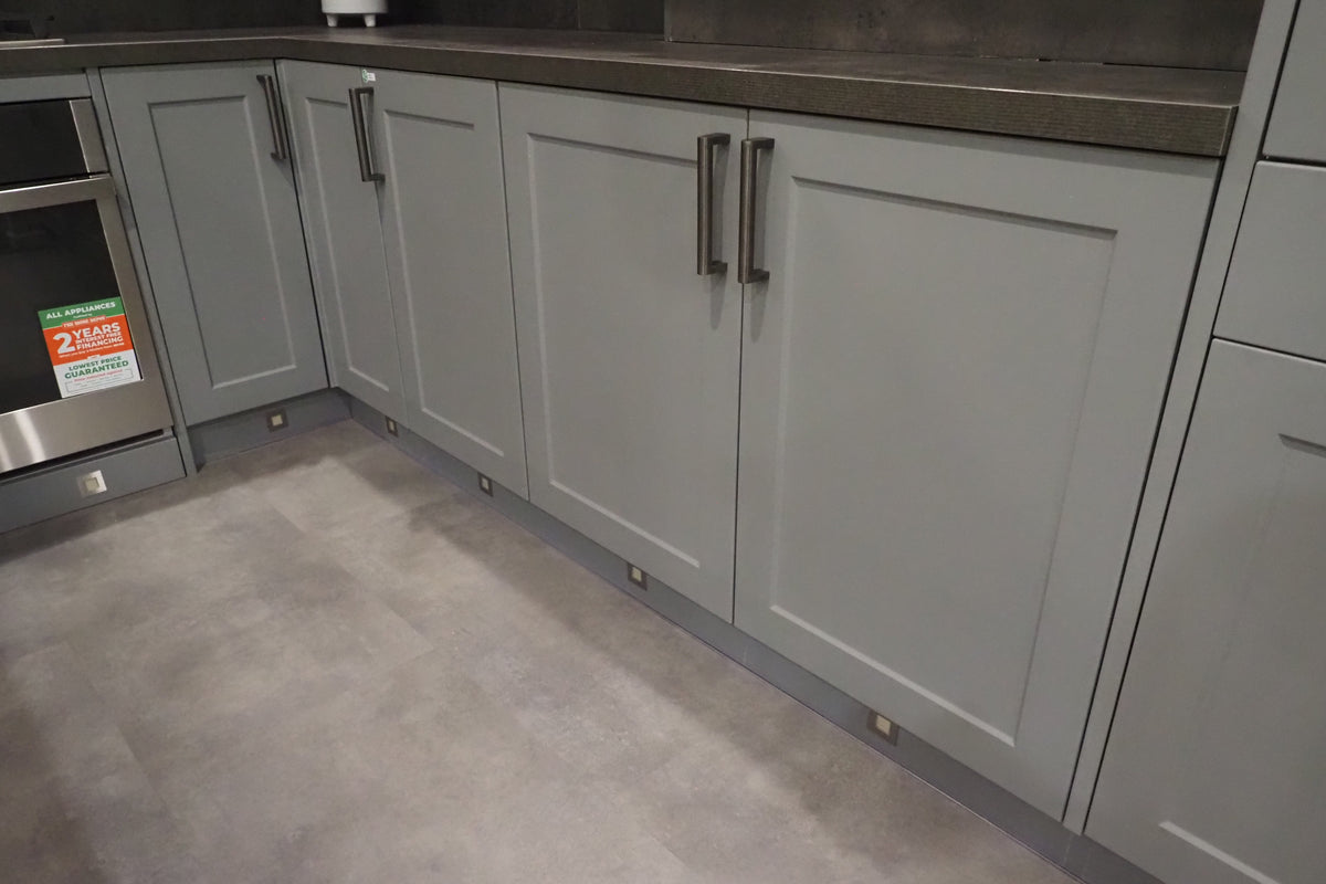 Wren Shaker Chelsea Juratek Dove Gray Matte Kitchen
