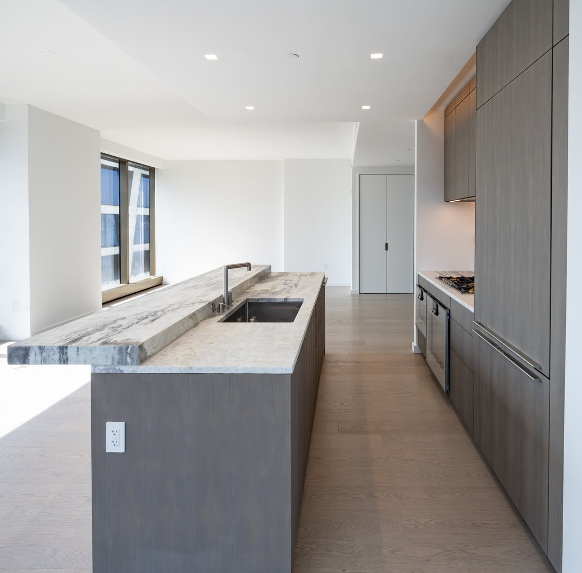 "The Tribeca" Modern Kitchen with Island & Gaggenau Appliances