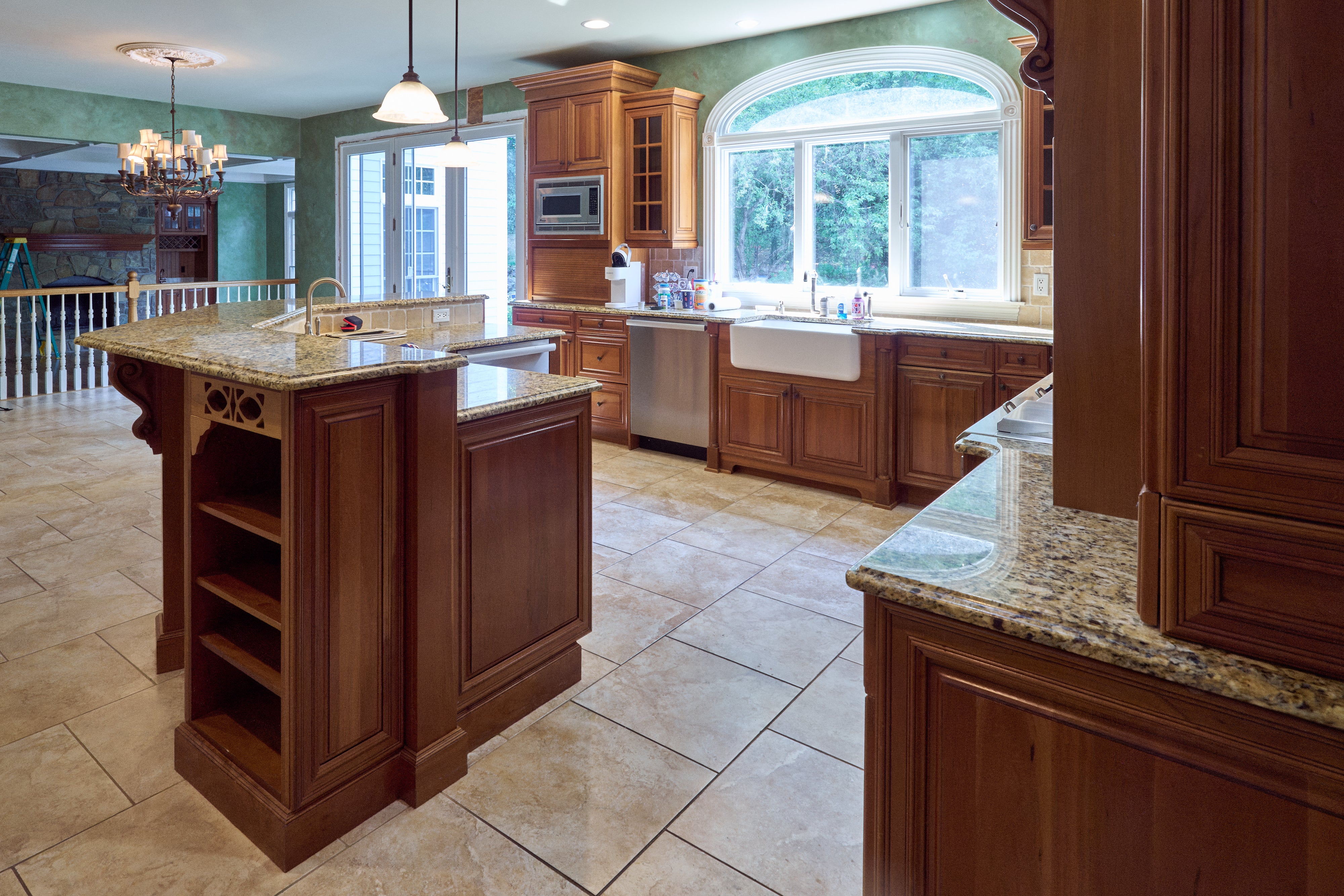 "The Oakridge" Traditional Classic Wooden Kitchen Suite