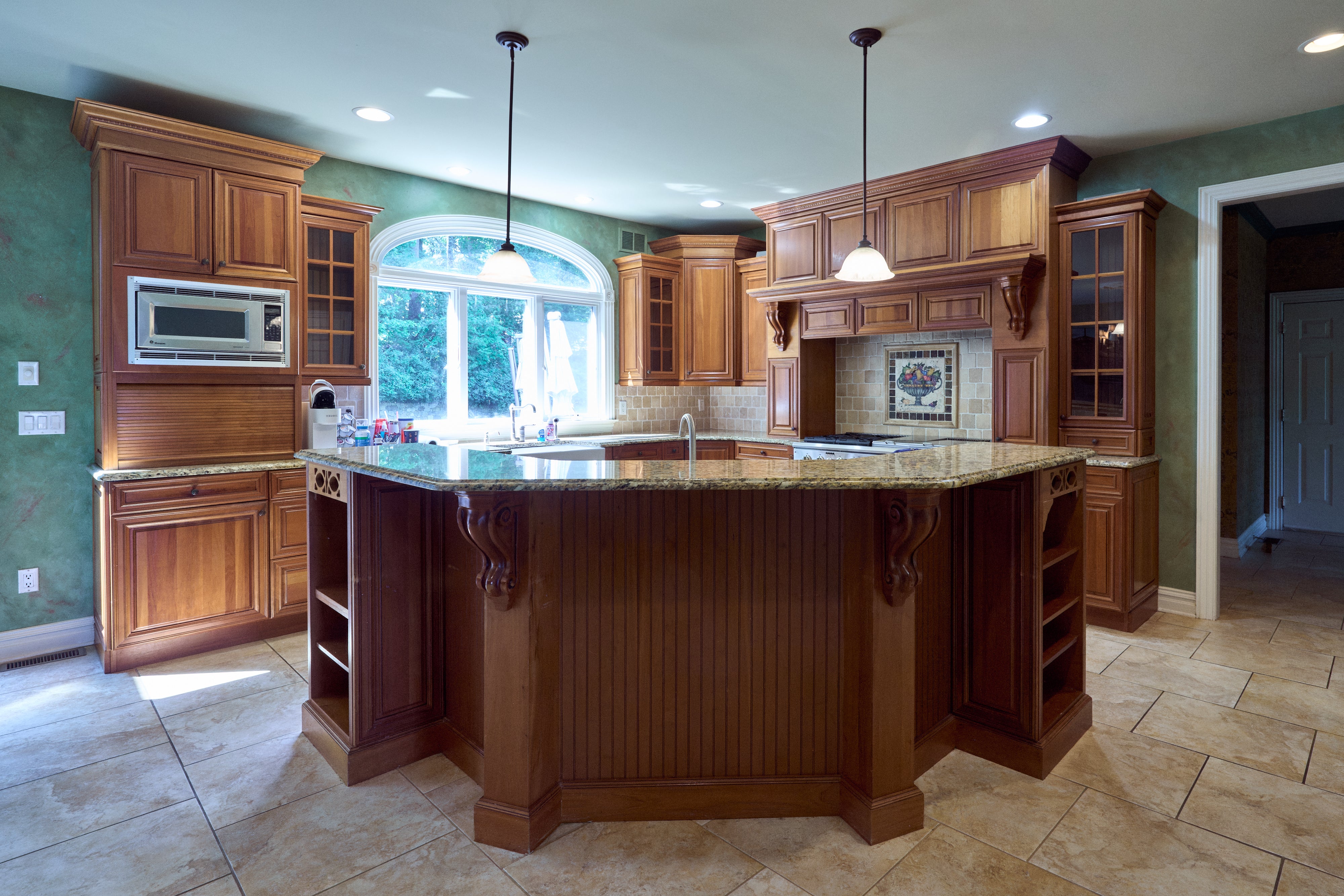 "The Oakridge" Traditional Classic Wooden Kitchen Suite