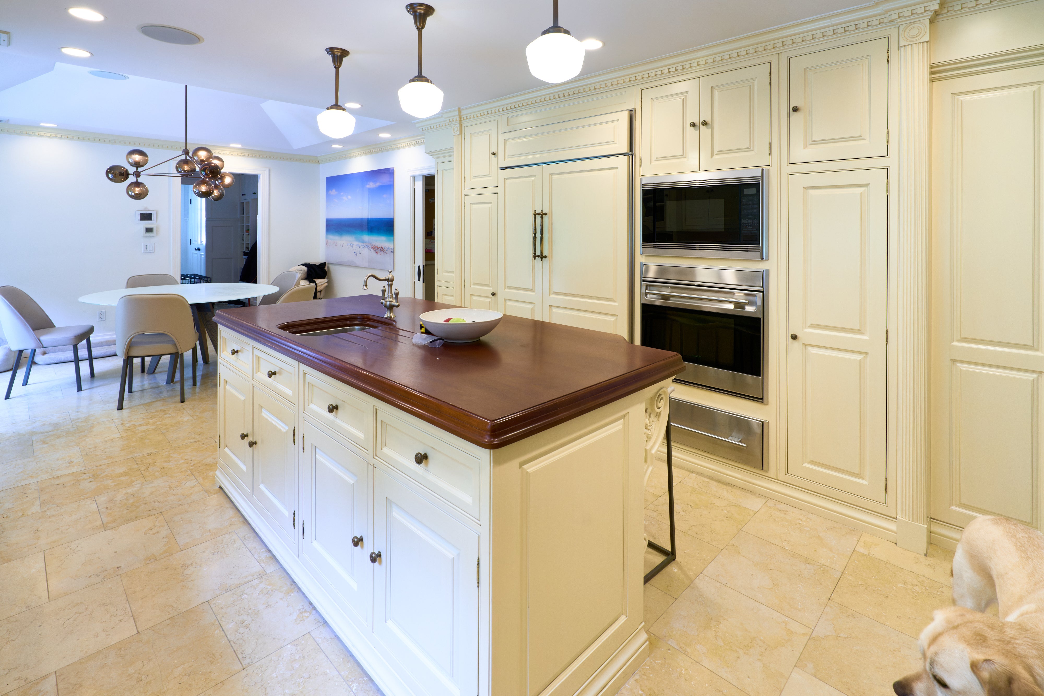 Cuisine André Julien Traditional Mannequin Cream Kitchen with Island