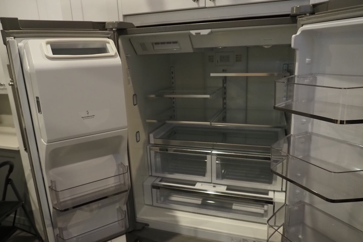 Wren Shaker White & Grey Matte Kitchen with KitchenAid Appliances