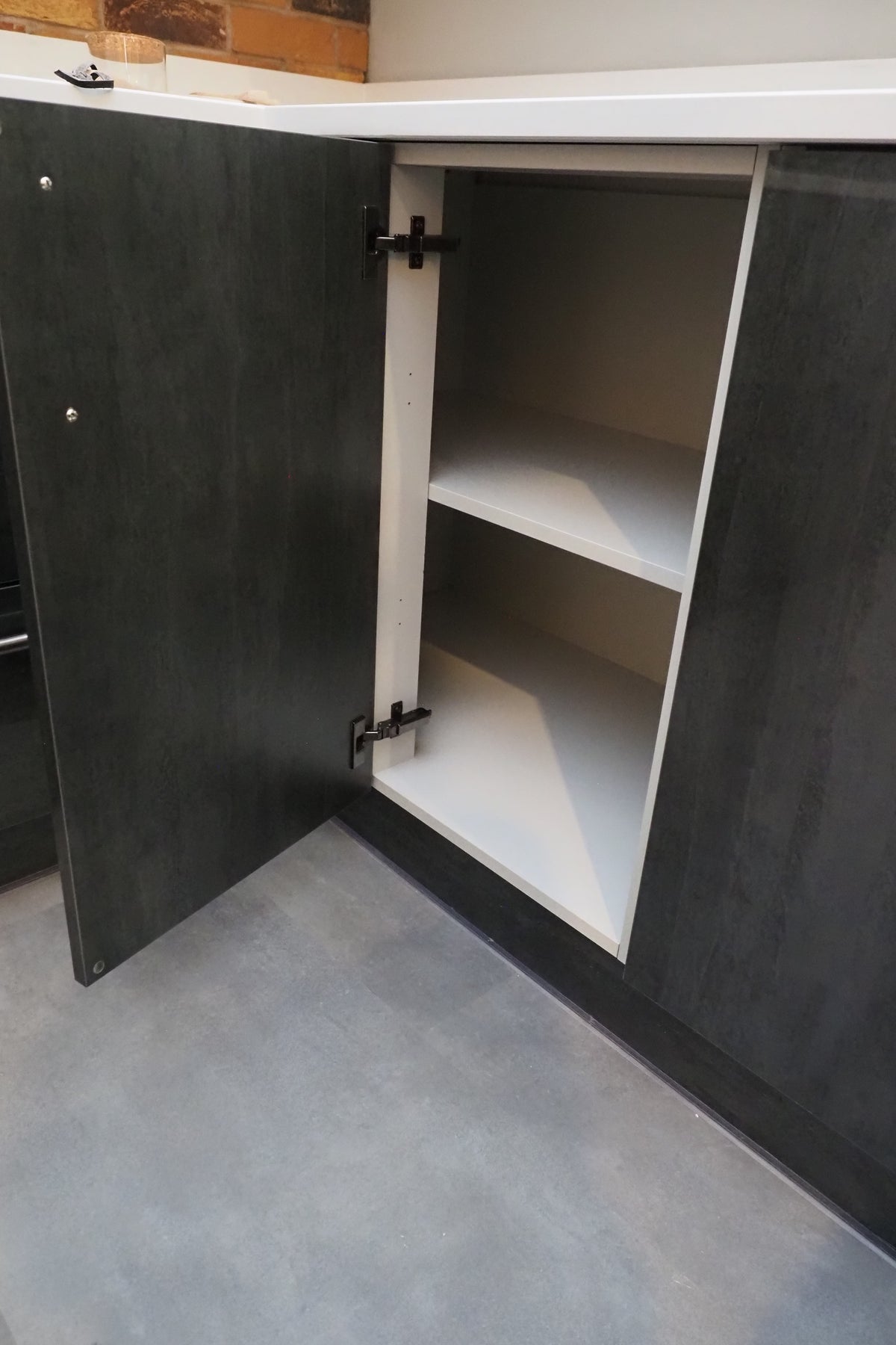 Wren Ultra & Elements Bianco and Metallic Slate Gloss Kitchen