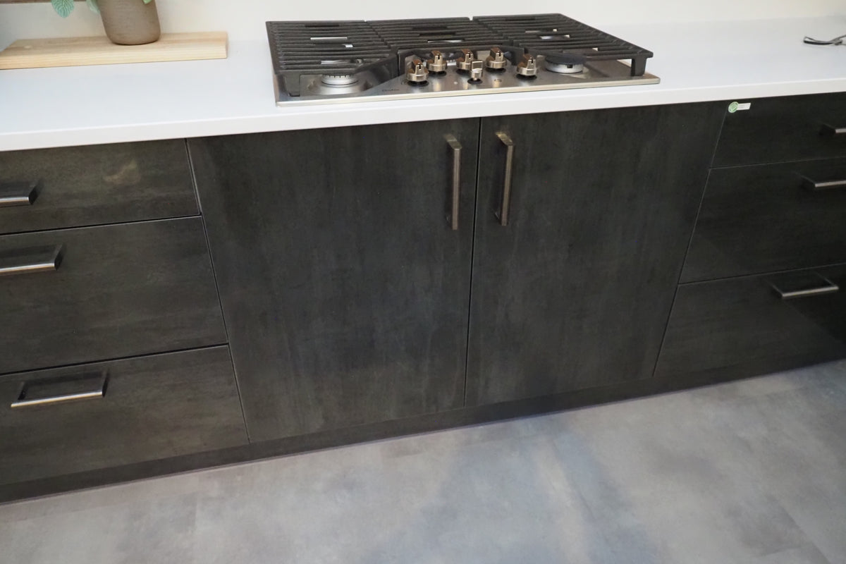 Wren Ultra & Elements Bianco and Metallic Slate Gloss Kitchen