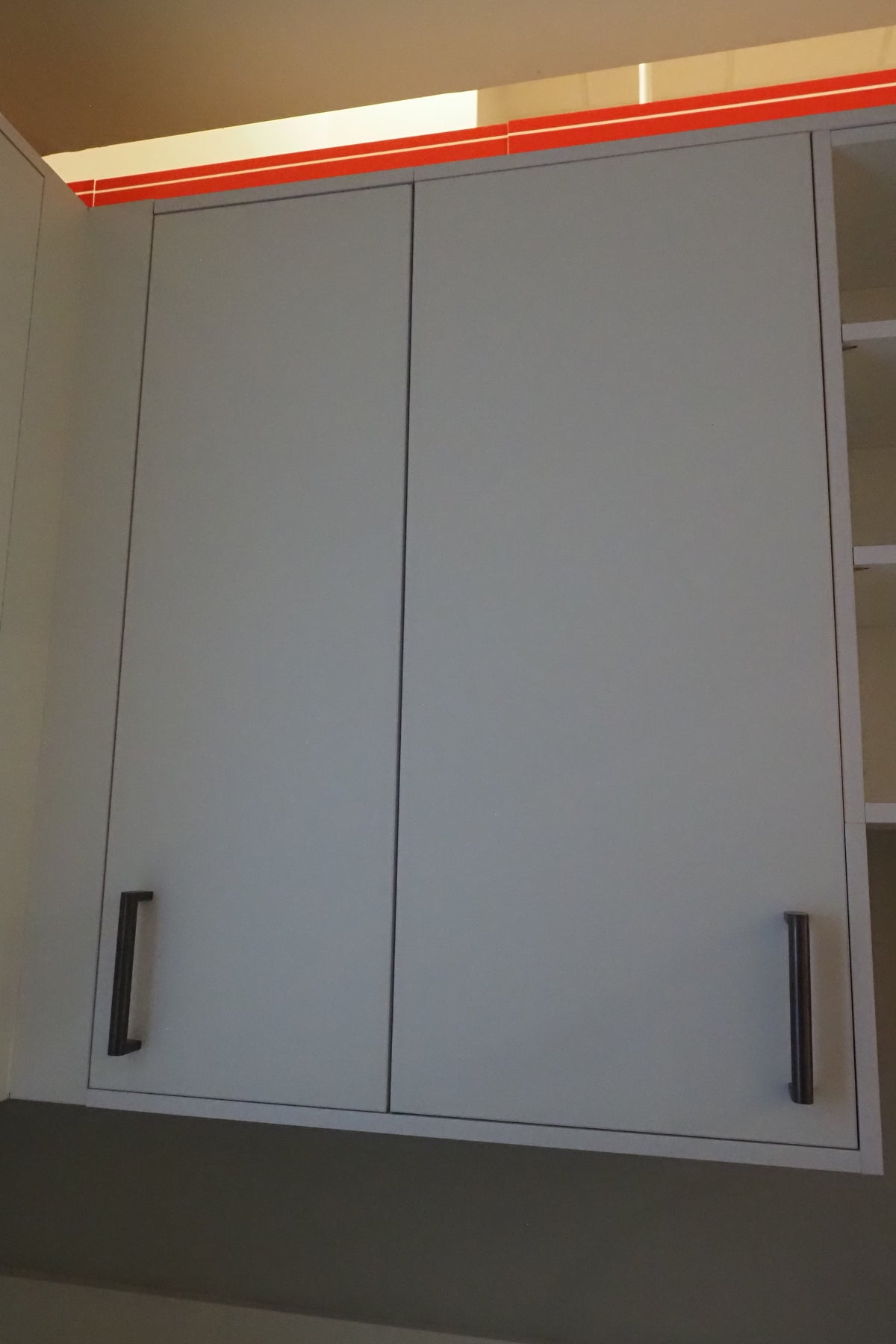 Wren Ultra & Elements Bianco and Metallic Slate Gloss Kitchen
