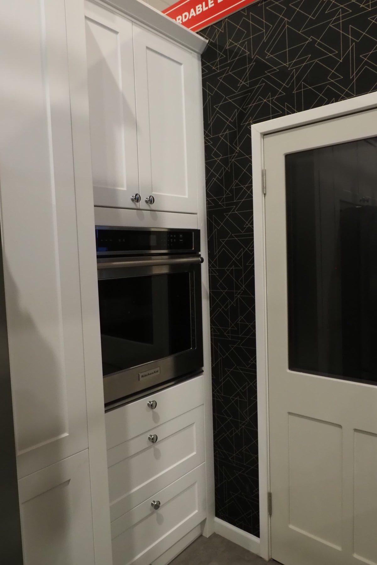 Wren Shaker White & Grey Matte Kitchen with KitchenAid Appliances