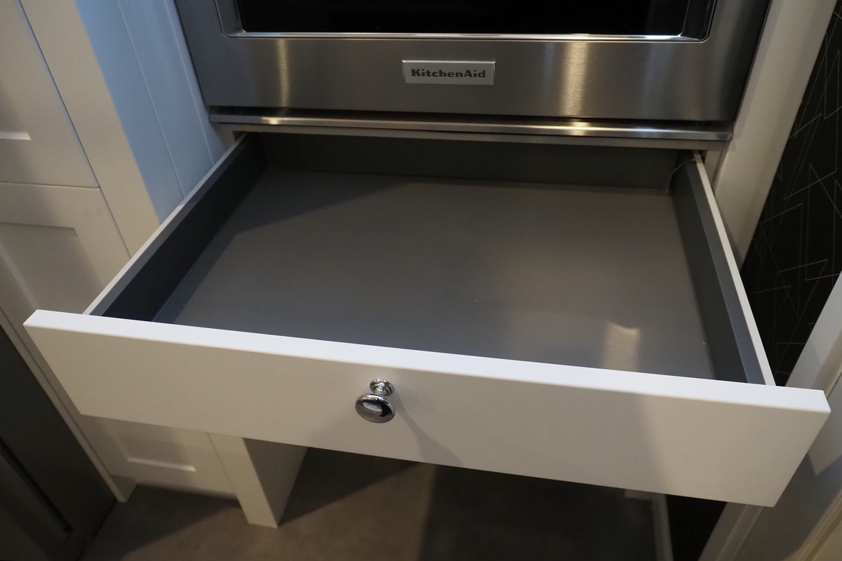 Wren Shaker White & Grey Matte Kitchen with KitchenAid Appliances