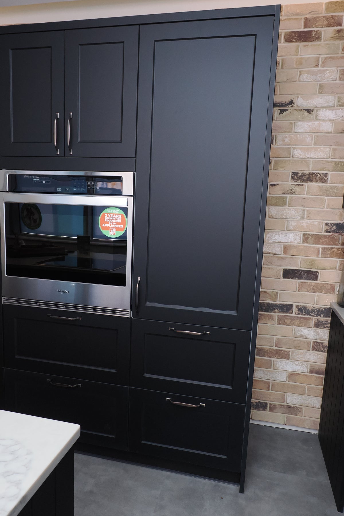 Wren Shaker Chelsea Juratek Black Kitchen with Island