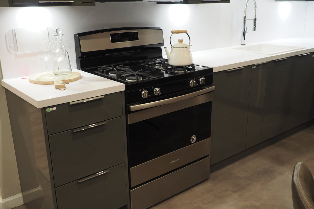 Wren Autograph Lava Gray Gloss Kitchen
