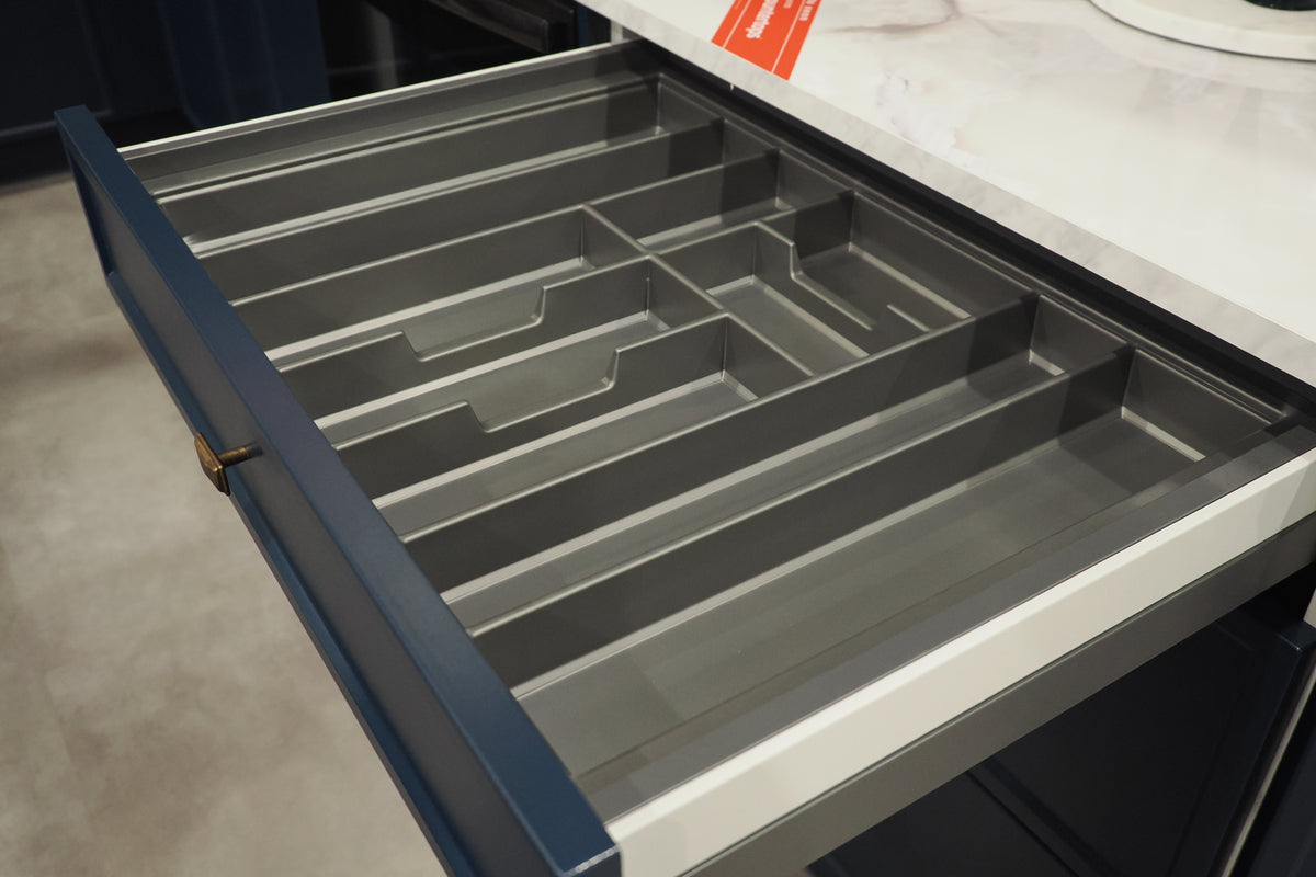 Wren Shaker Navy Blue Kitchen Corner