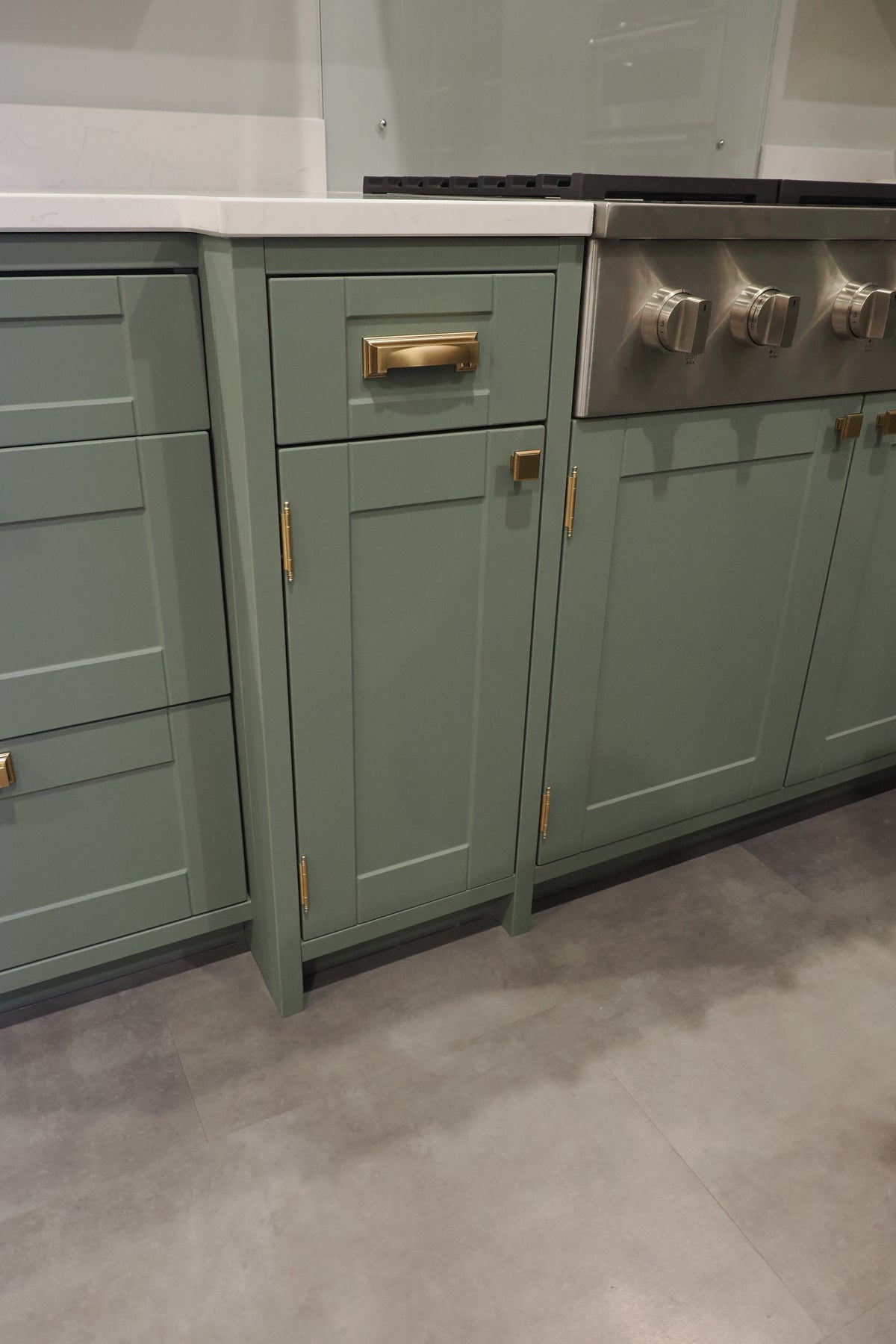 Wren Shaker Sage Green Matte Kitchen with Island
