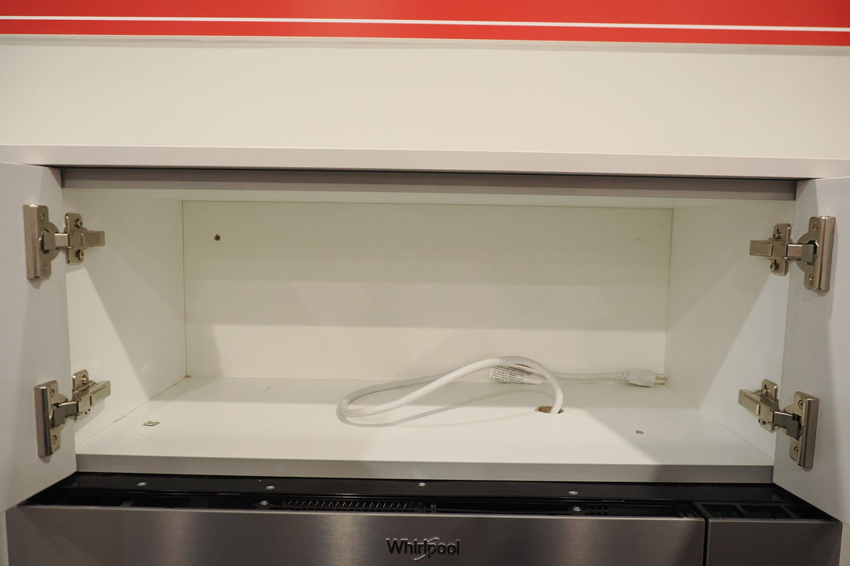 Wren Autograph Pebble Gray Matte Kitchen